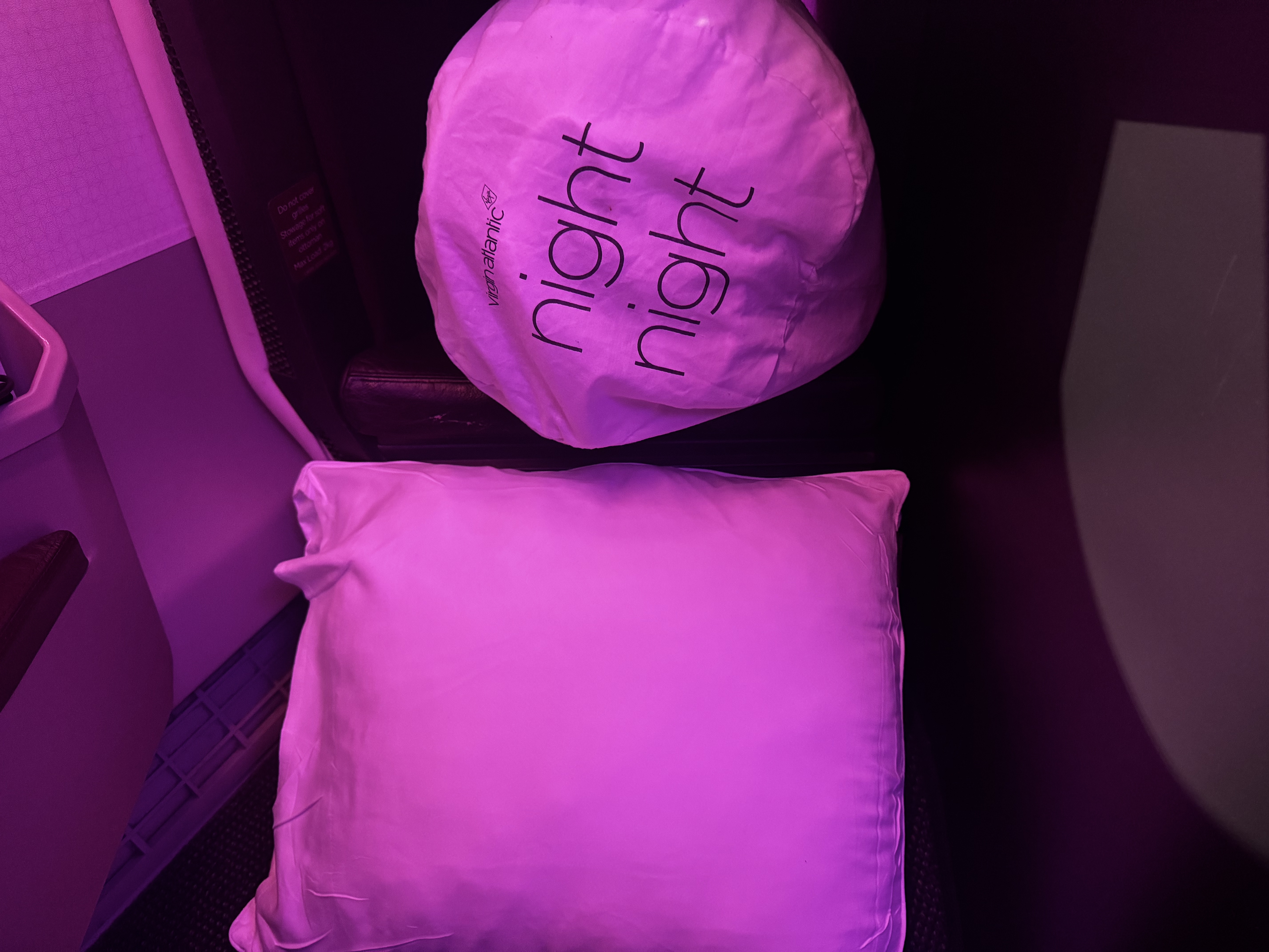 Virgin Atlantic A350 1000 Upper Class bedding
