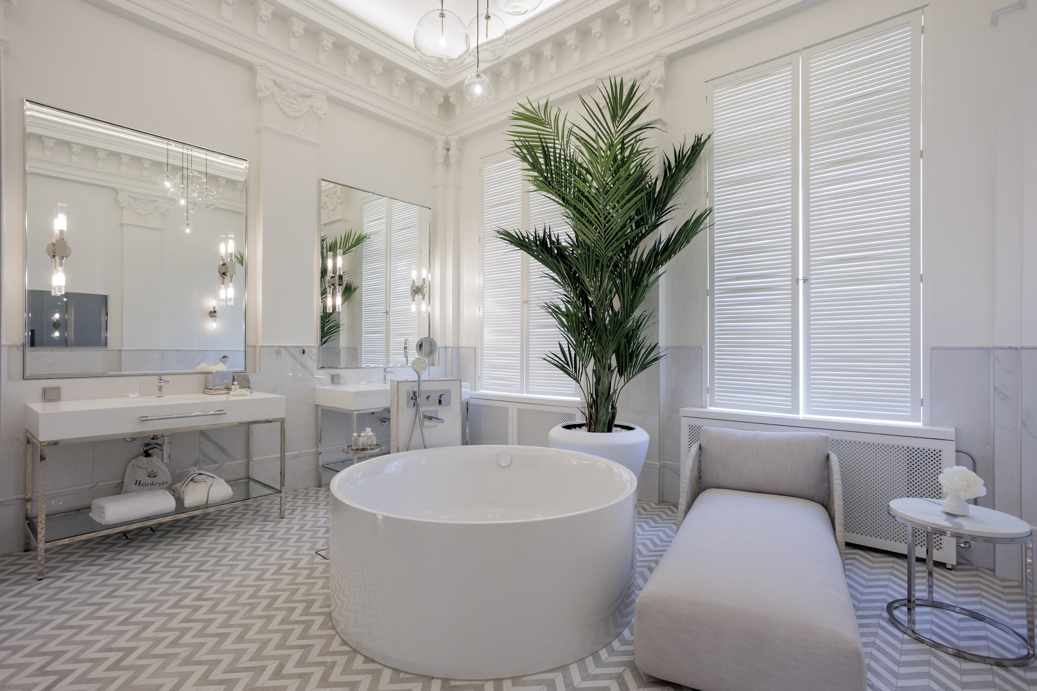 Waldorf Astoria Helsinki signature suite bathroom
