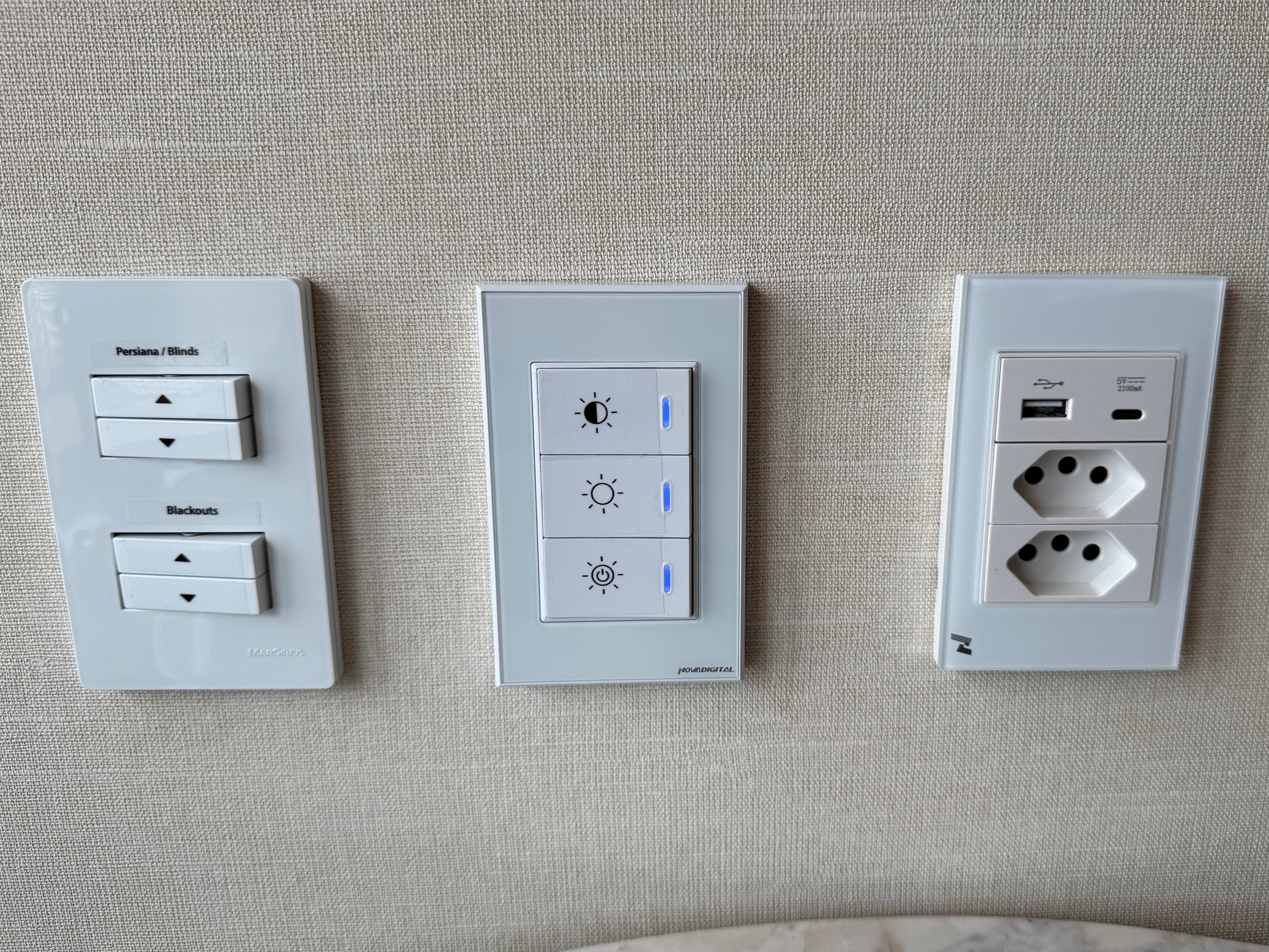 Westin Sao Paulo Marriott bedroom switches Westin Sao Paulo Marriott bedroom switches