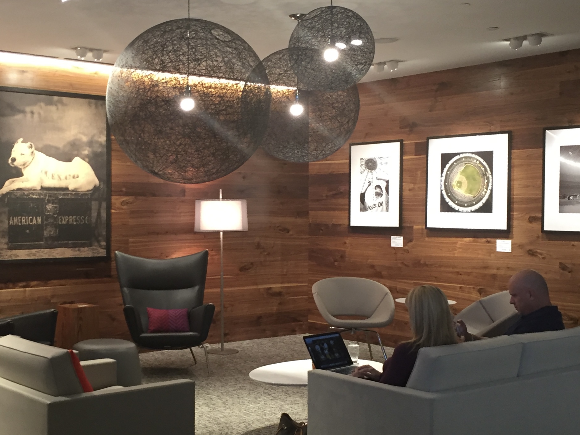 American Express Centurion Lounge IAH Bar centurion houston seating
