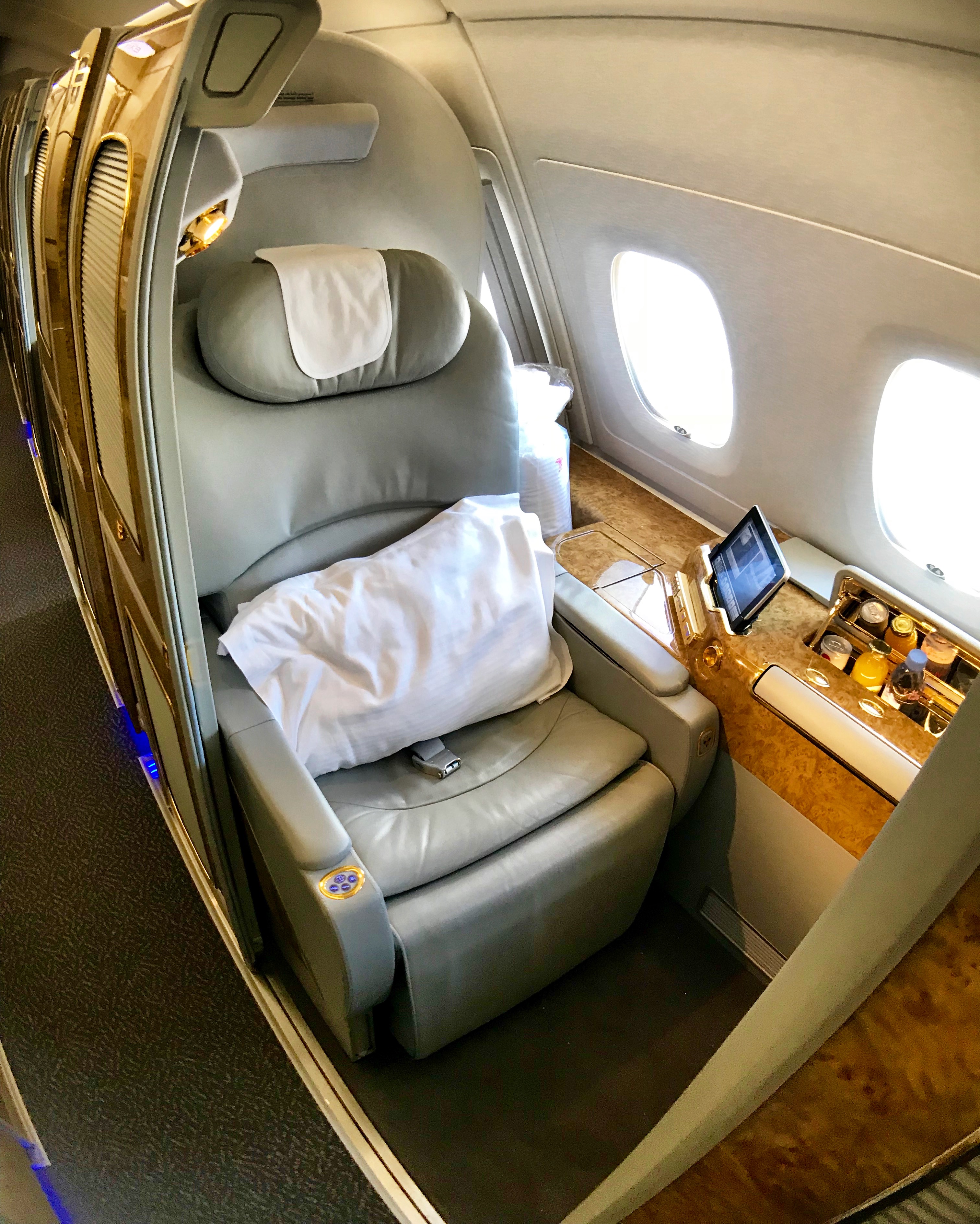 Emirates First, A380 (7)