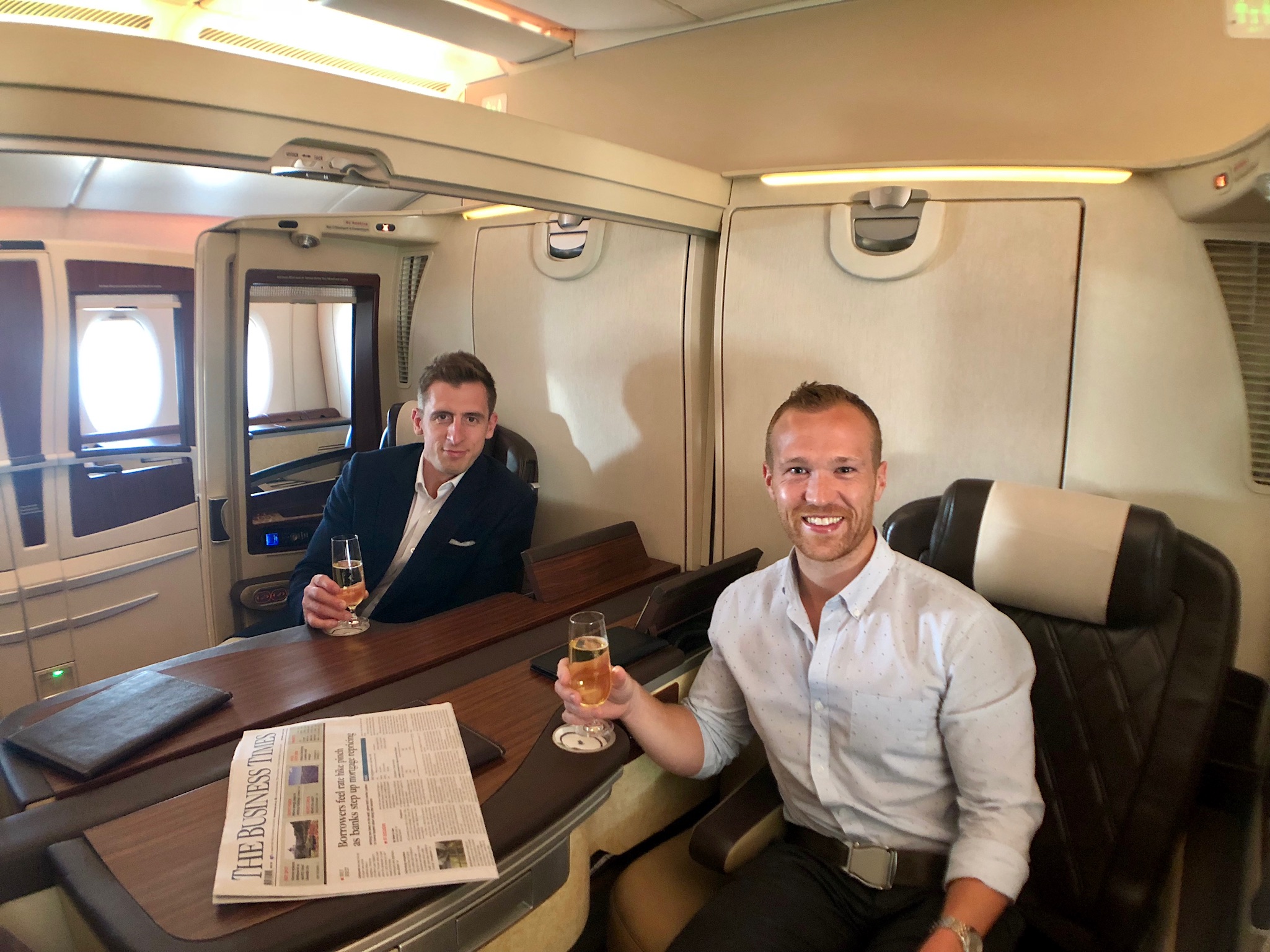 Singapore Airlines First Class Suites Frankfurt to Singapore - Middle Seats