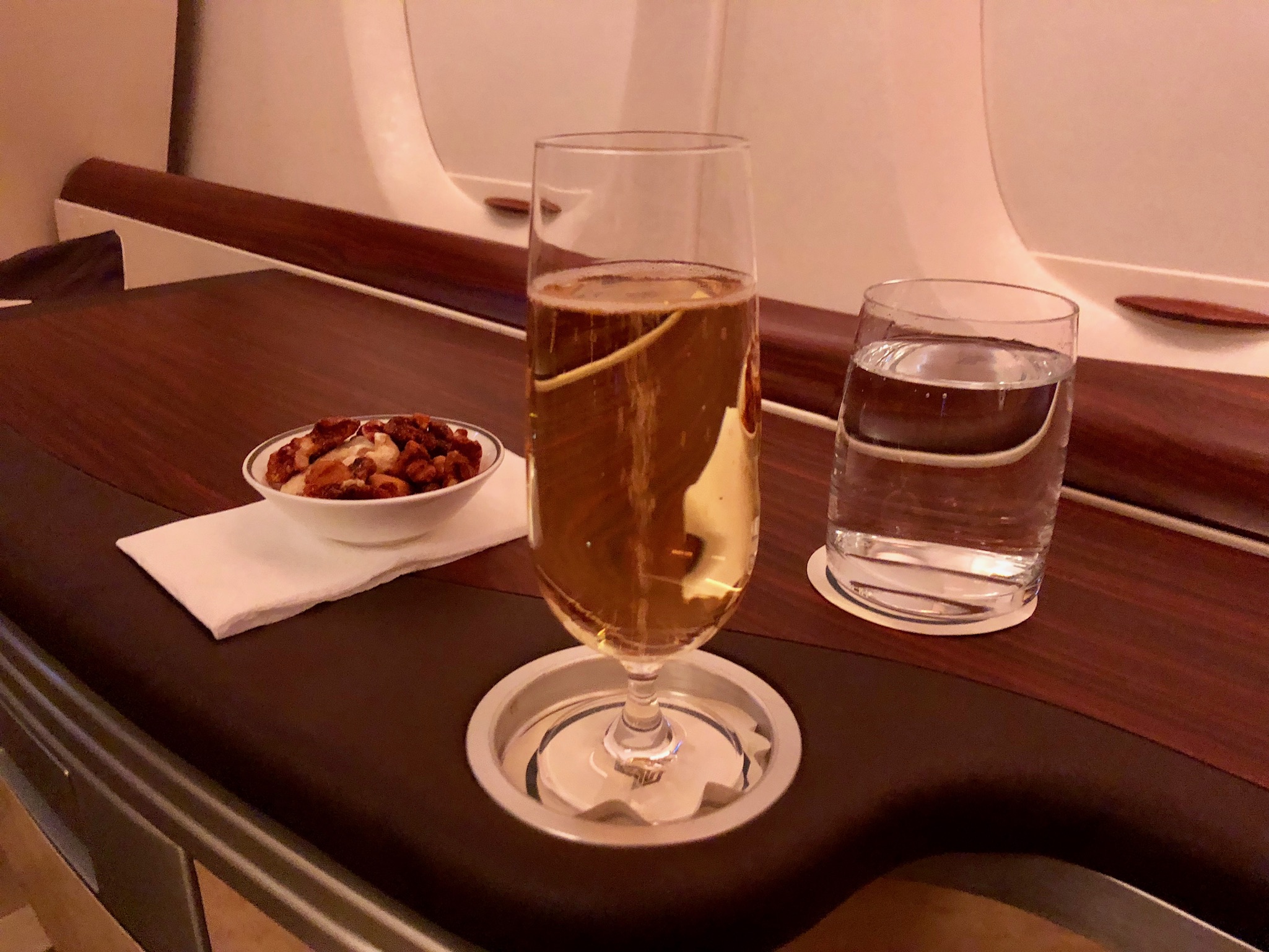 Singapore Airlines First Class Suites JFK to Frankfurt - Champagne and Nuts