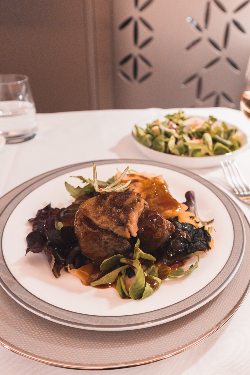 Singapore Airlines new A380 First Suite Beef