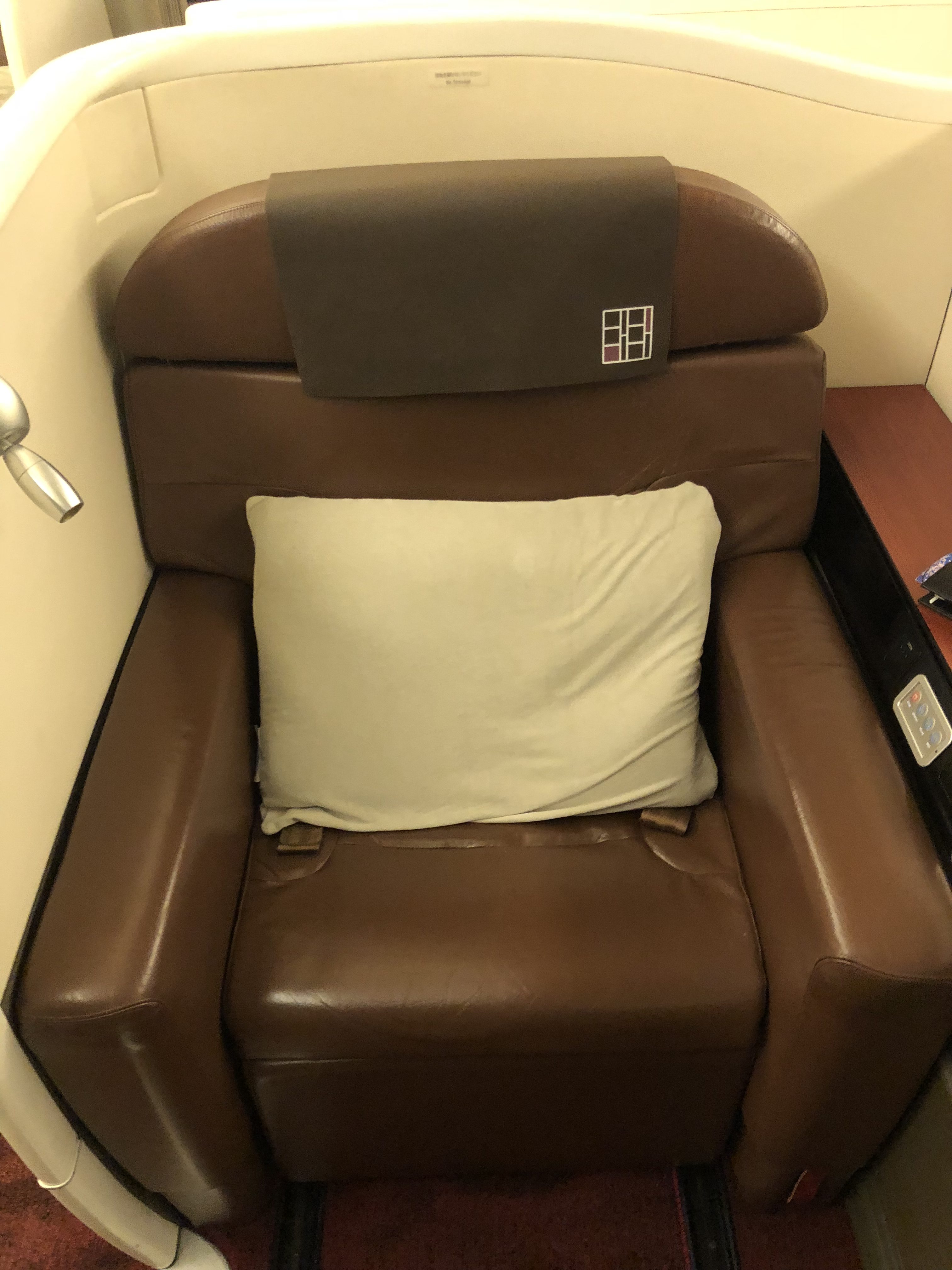 Japan Airlines 777 First Class Seat Japan Airlines 777 First Class Seat