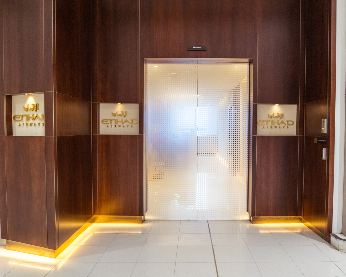 Etihad Lounge Sydney Entrance