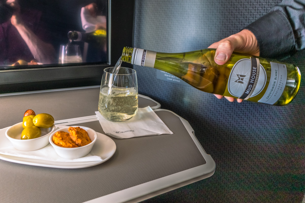 Virgin Australia 777 the business Food and Beverage