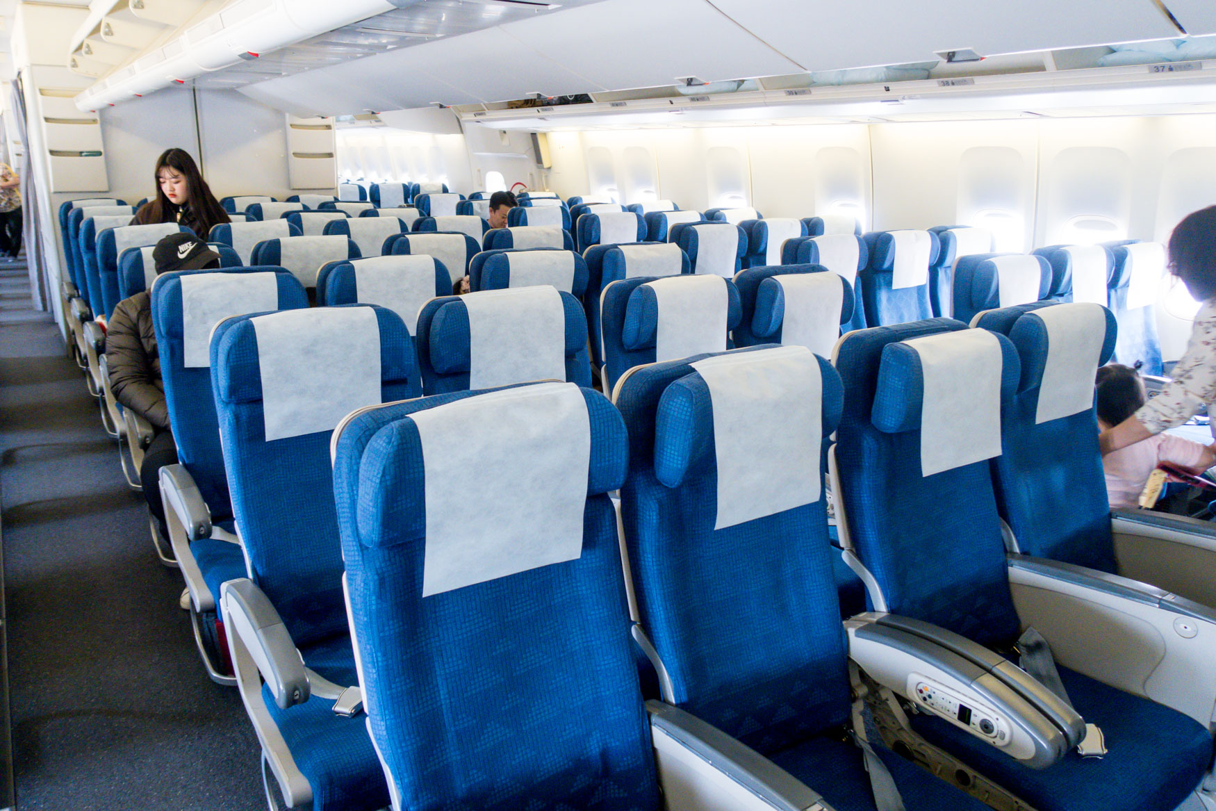 Korean Air 747 Economy