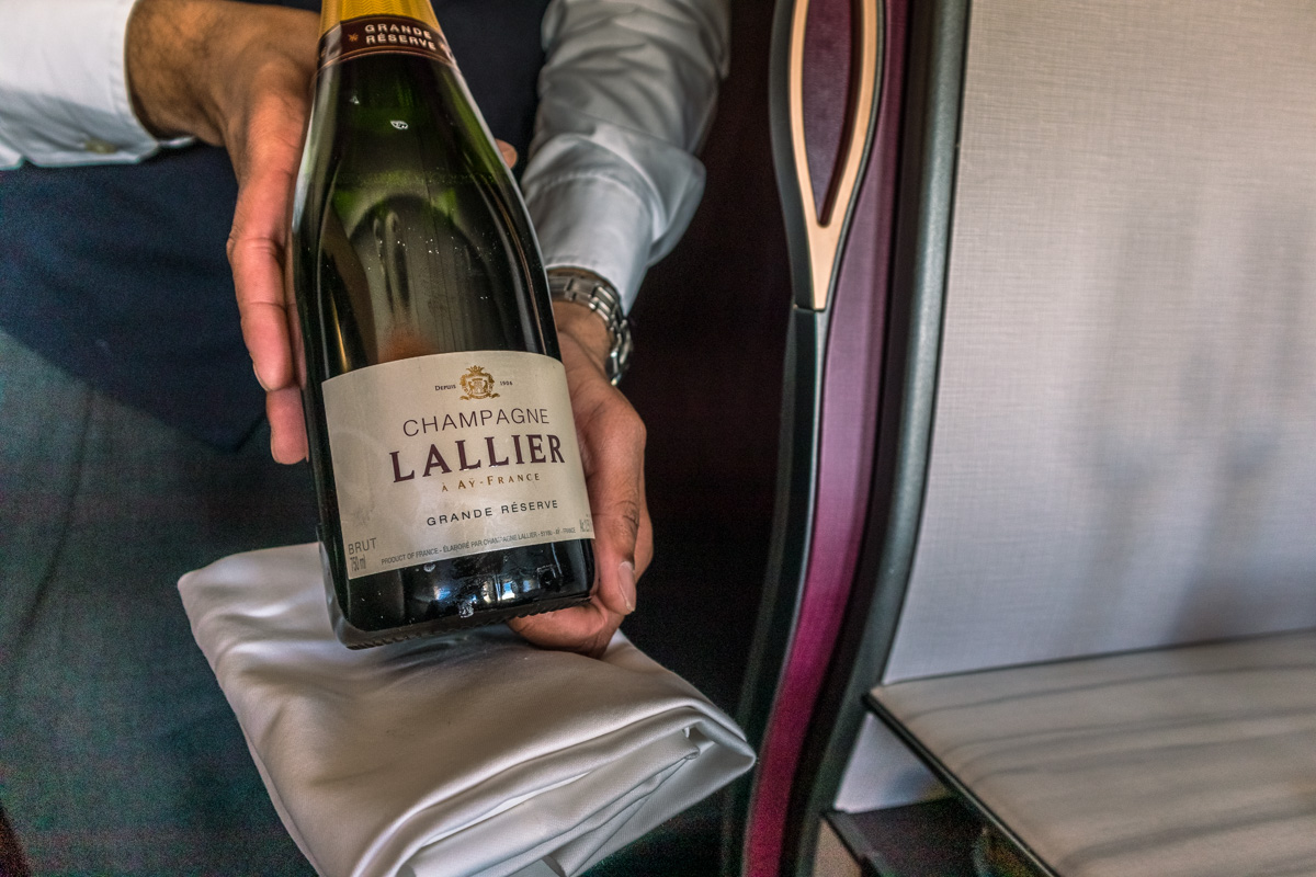 Qatar Airways Boeing 777 Qsuite Business Class Champagne