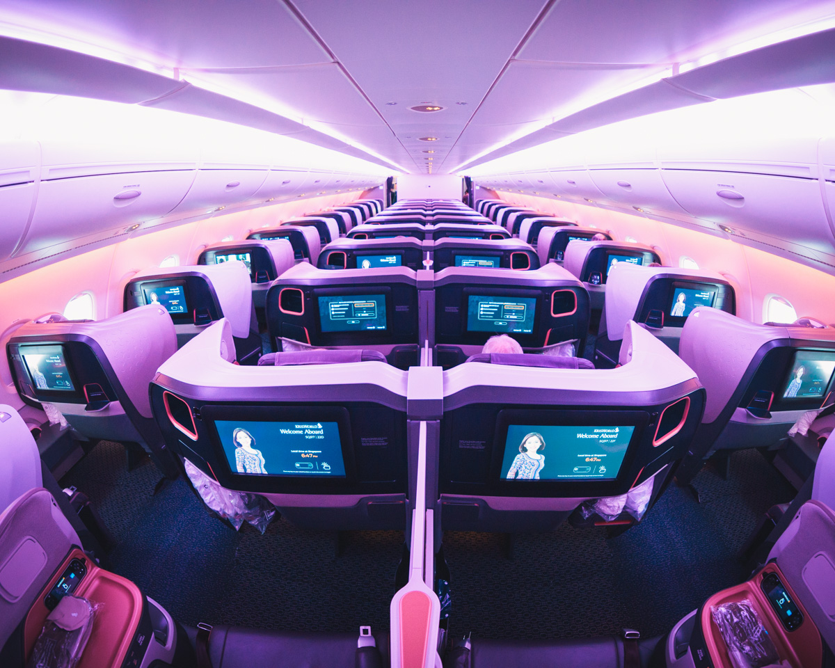 Singapore Airlines Airbus New A380 Business Class Cabin