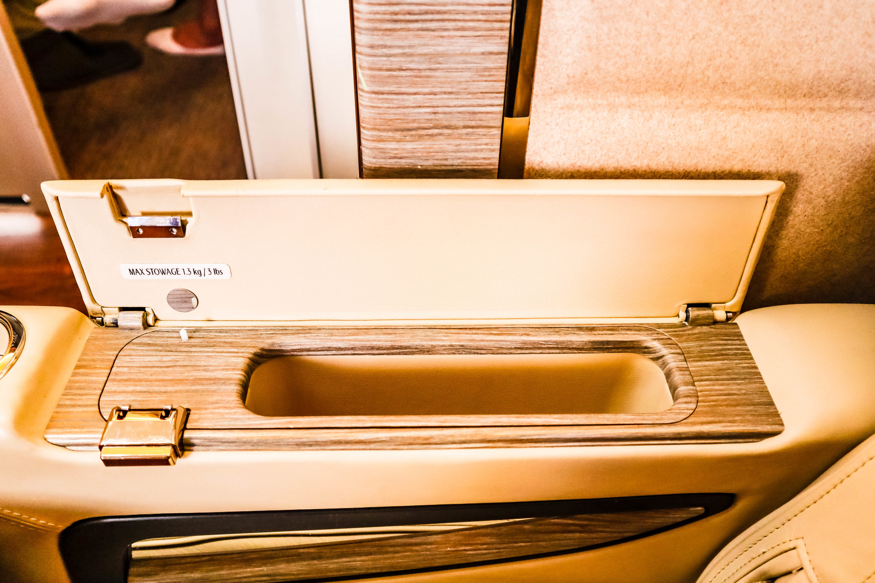 Emirates First Class Game Changer - Seat Storage