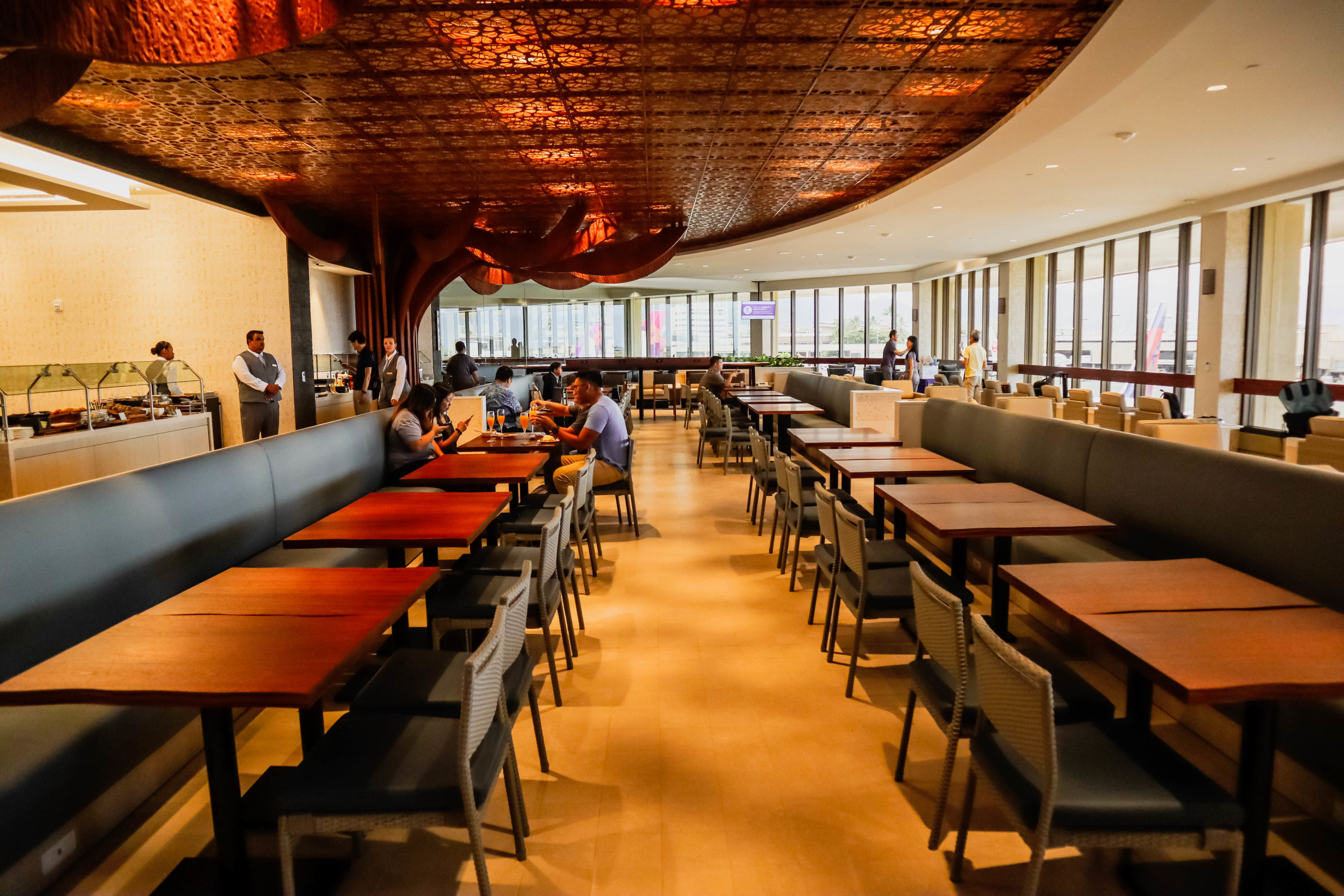 ANA Lounge Honolulu