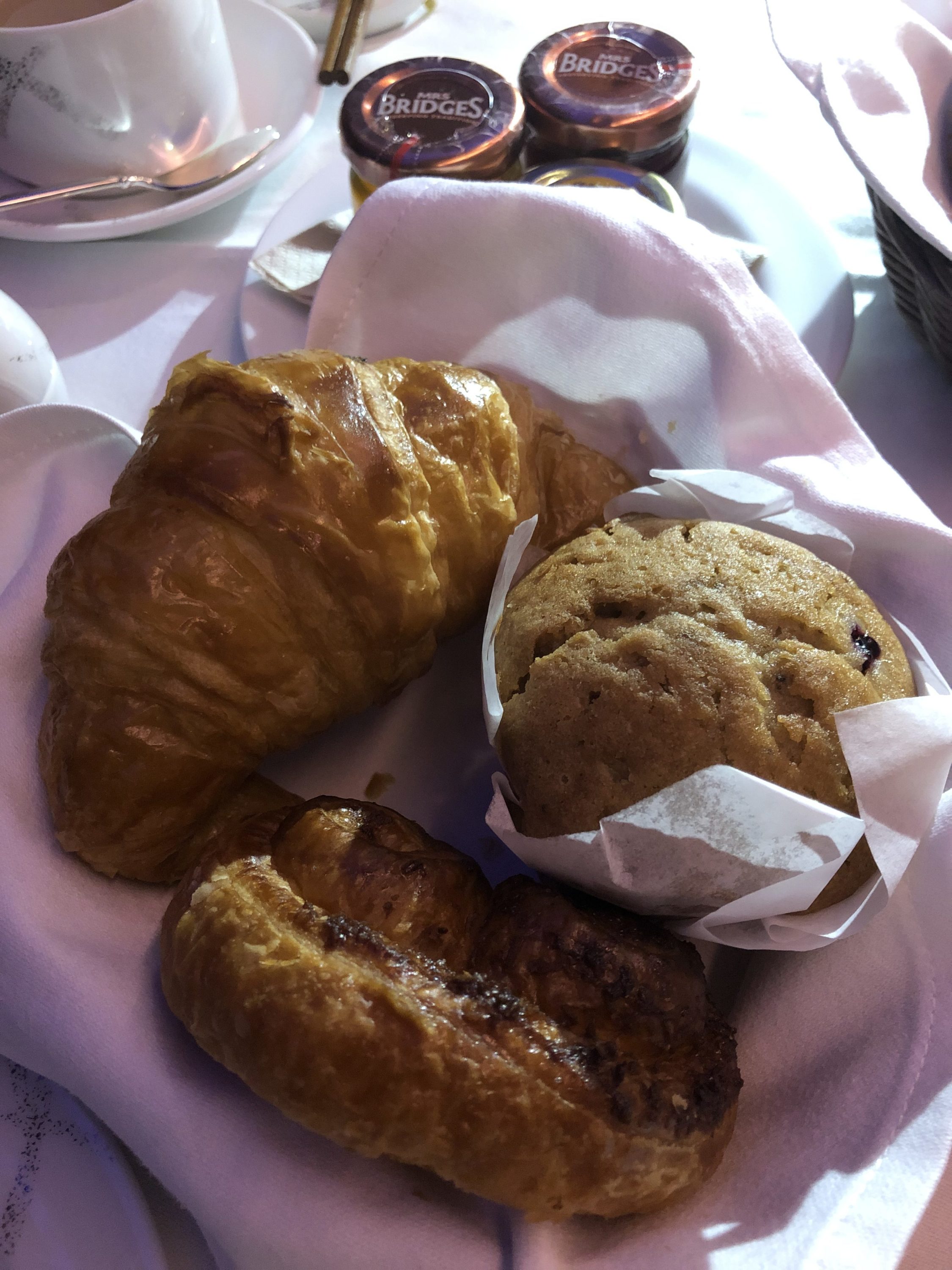 Cathay Pacific 777 first class bread basket
