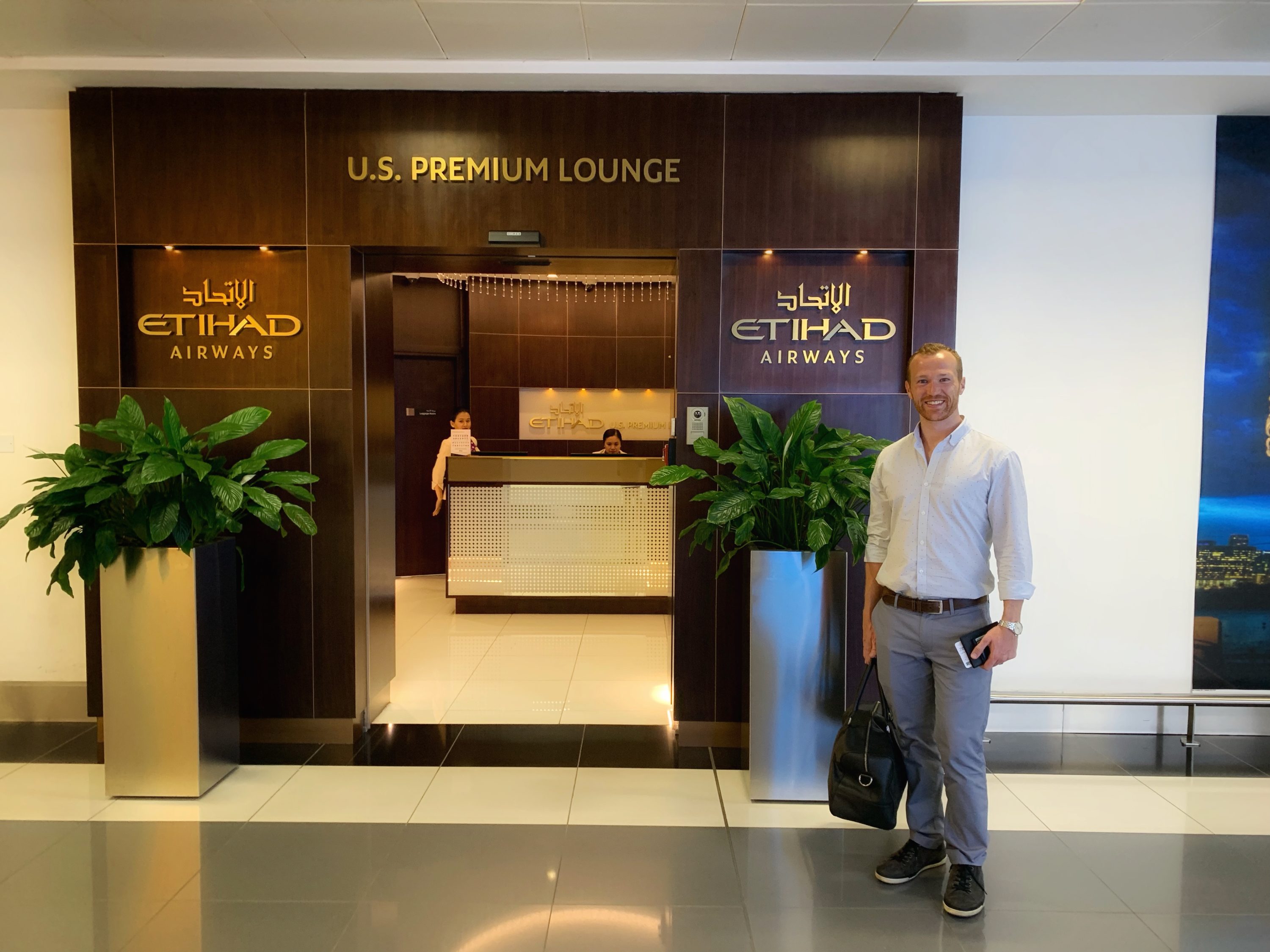 Etihad U.S. Premium Lounge, Abu Dhabi Etihad U.S. Premium Lounge, Abu Dhabi