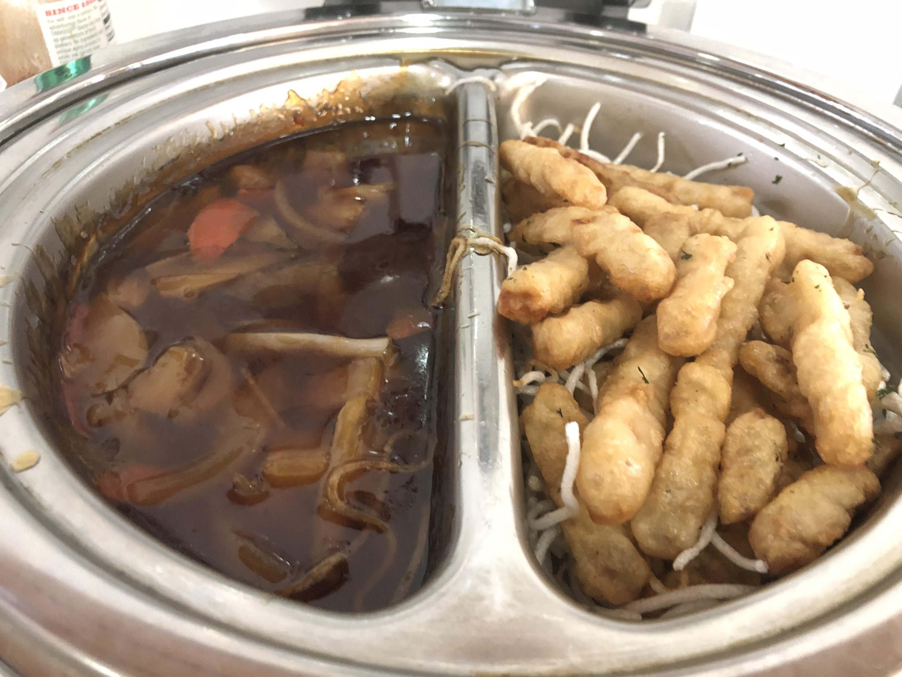 Korean Air business class lounge hot food 2