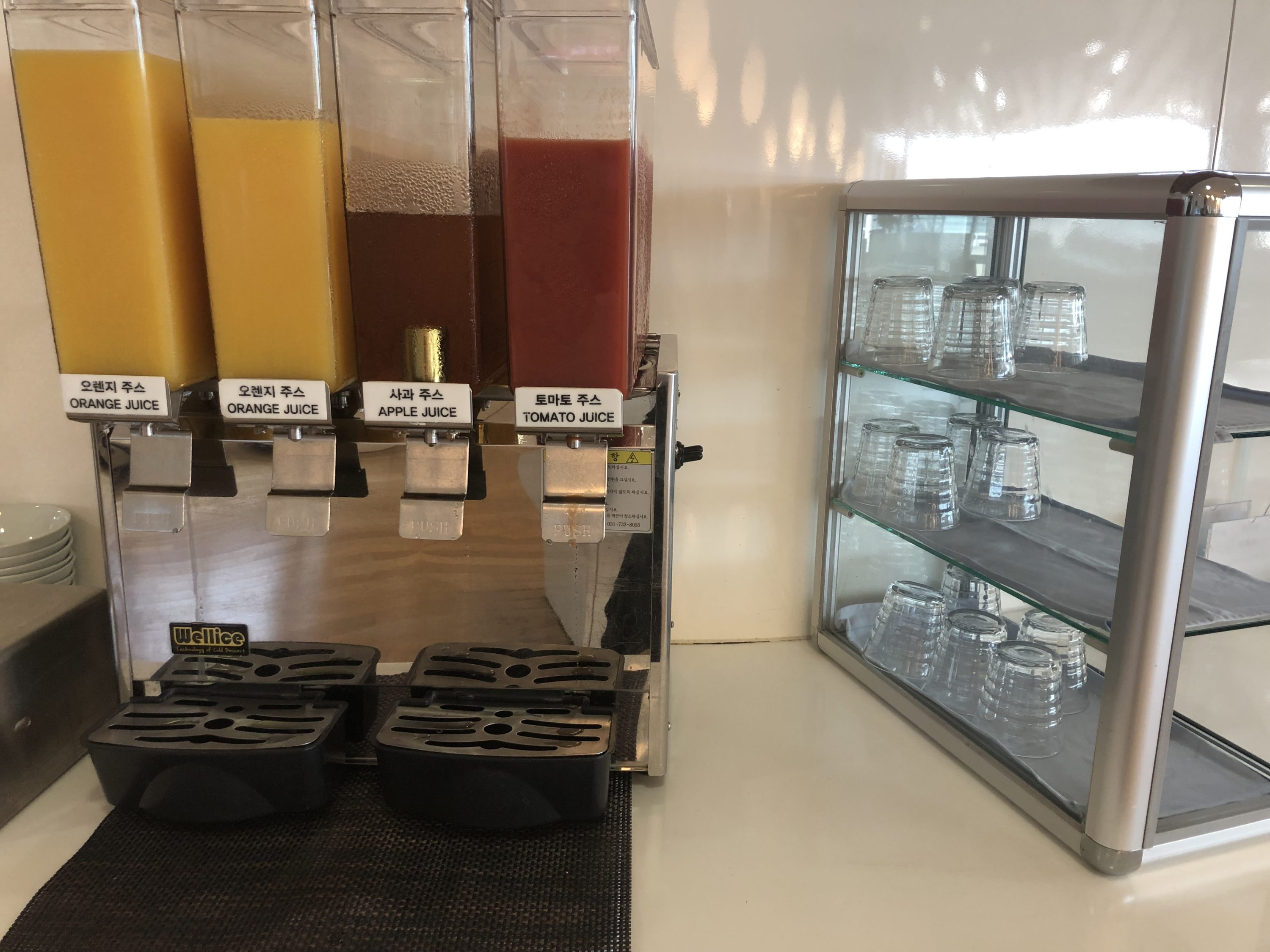 Korean Air business class lounge juices