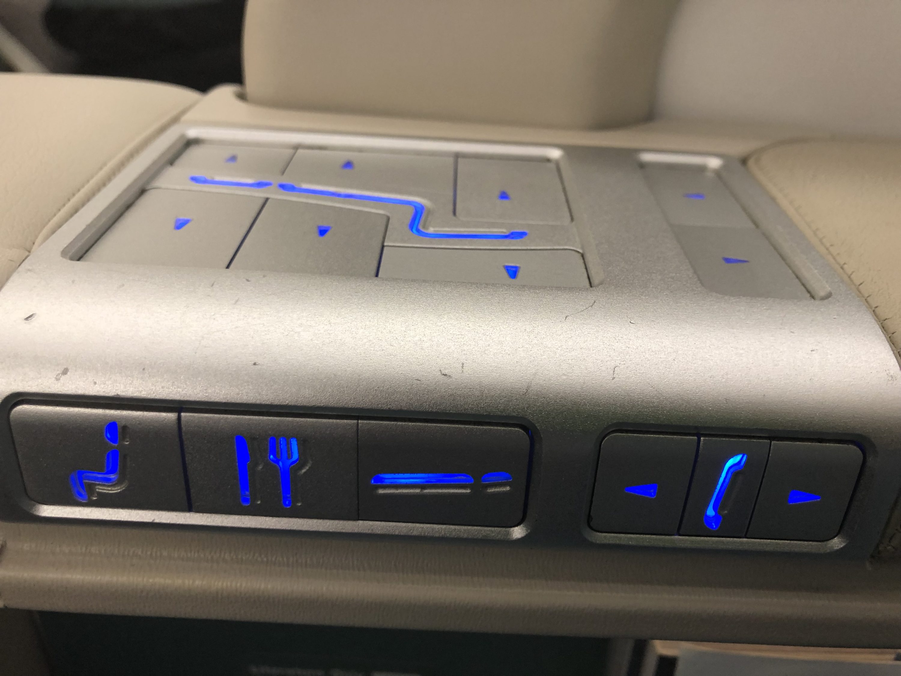 Korean Air first class seat controls 2