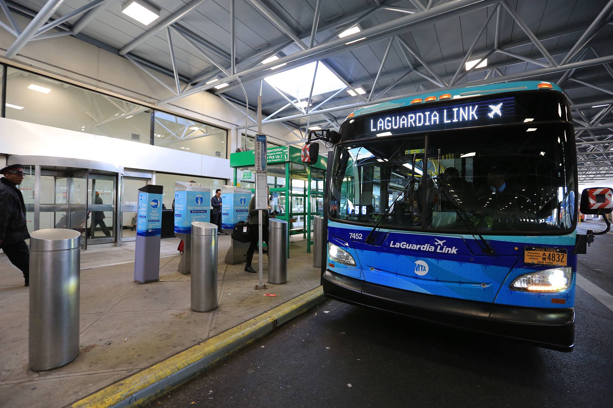 LaGuardia Airport Map Terminal Shuttle Bus