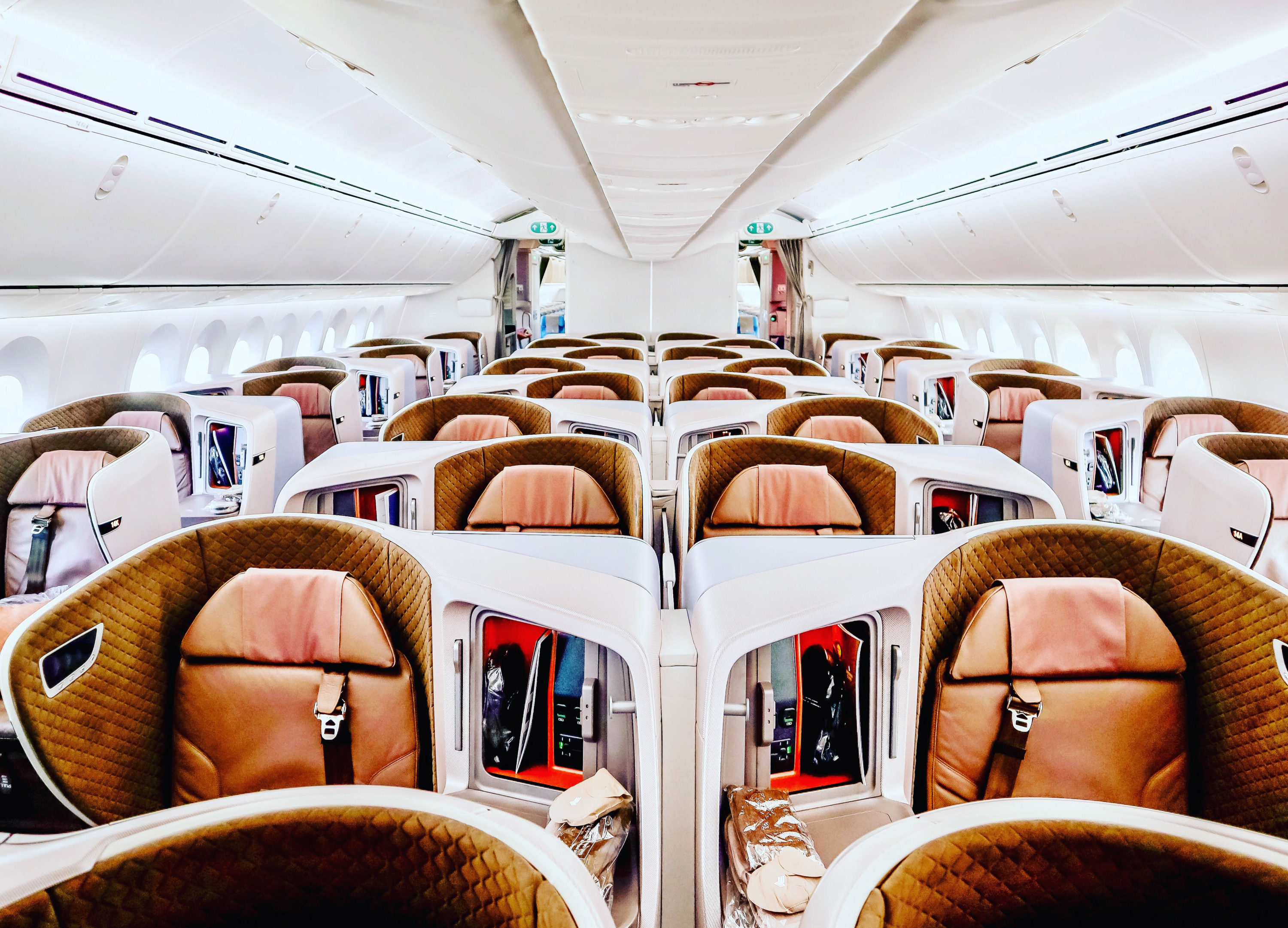 Singapore Airlines B787-10 Regional Business Class Cabin