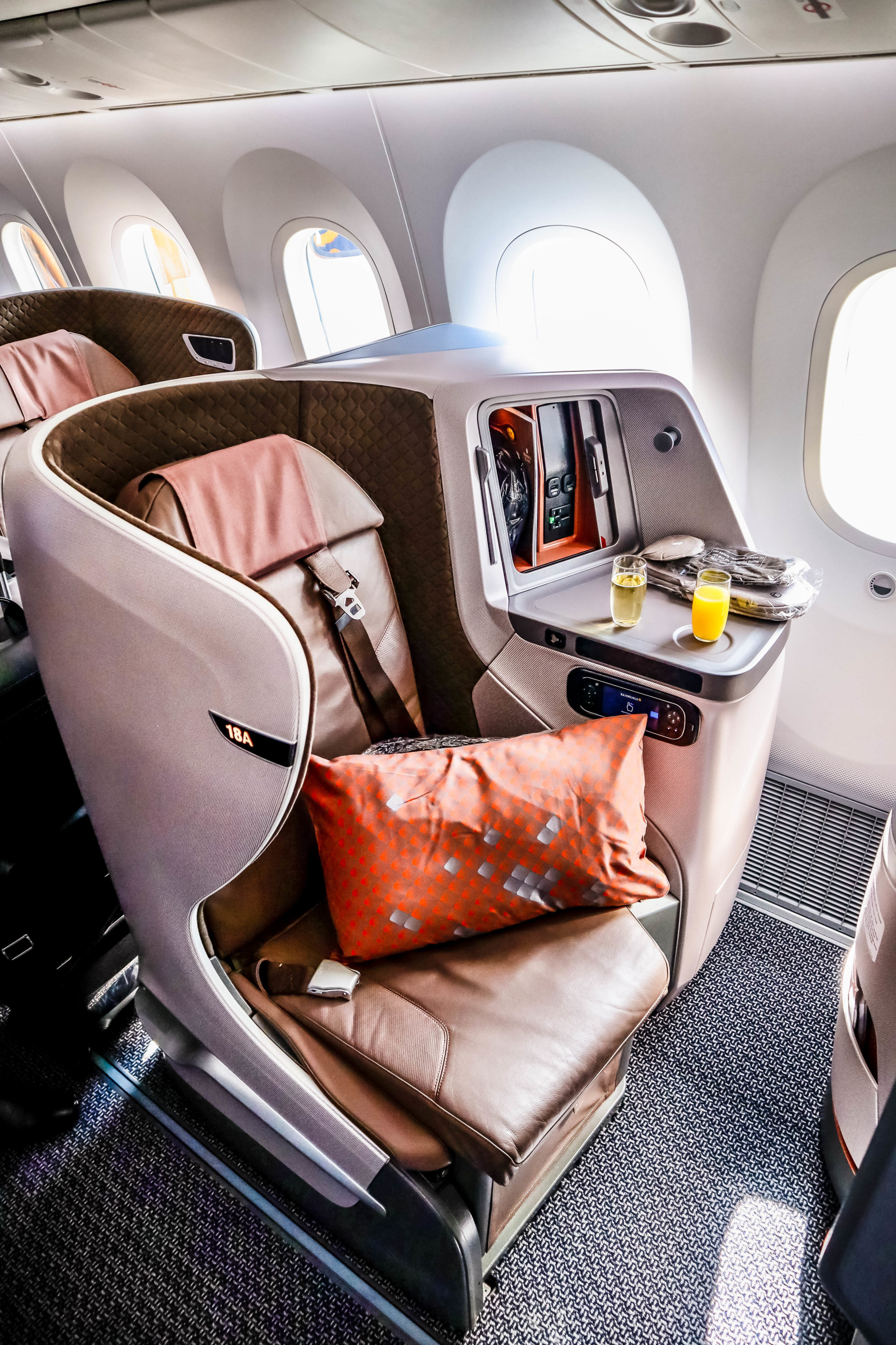 Singapore Airlines B787-10 Regional Business Class Seat