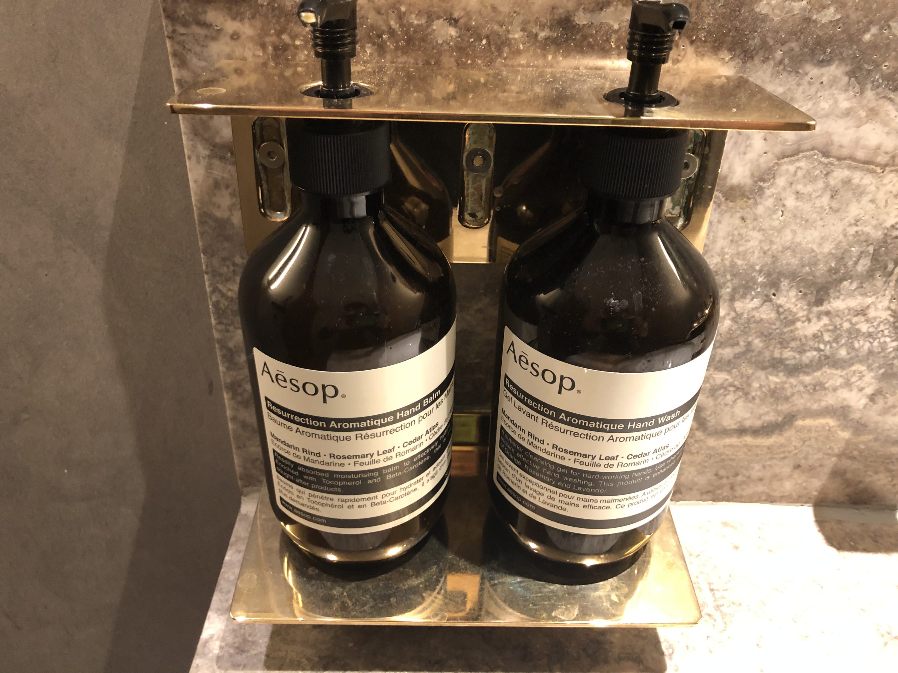 The Pier, Business at Hong Kong International Airport shower suite hand amenities
