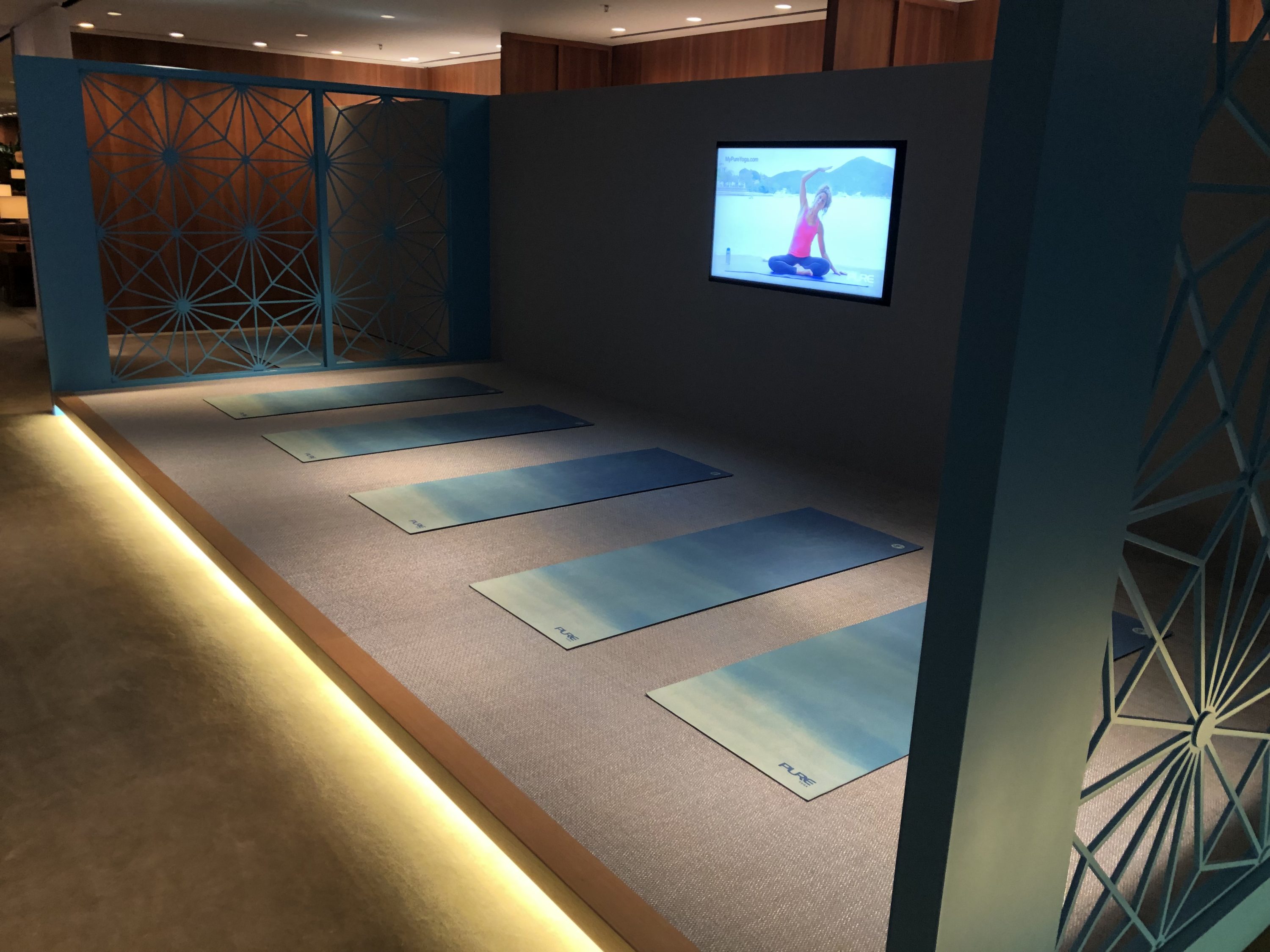The Pier, Business at Hong Kong International Airport video yoga