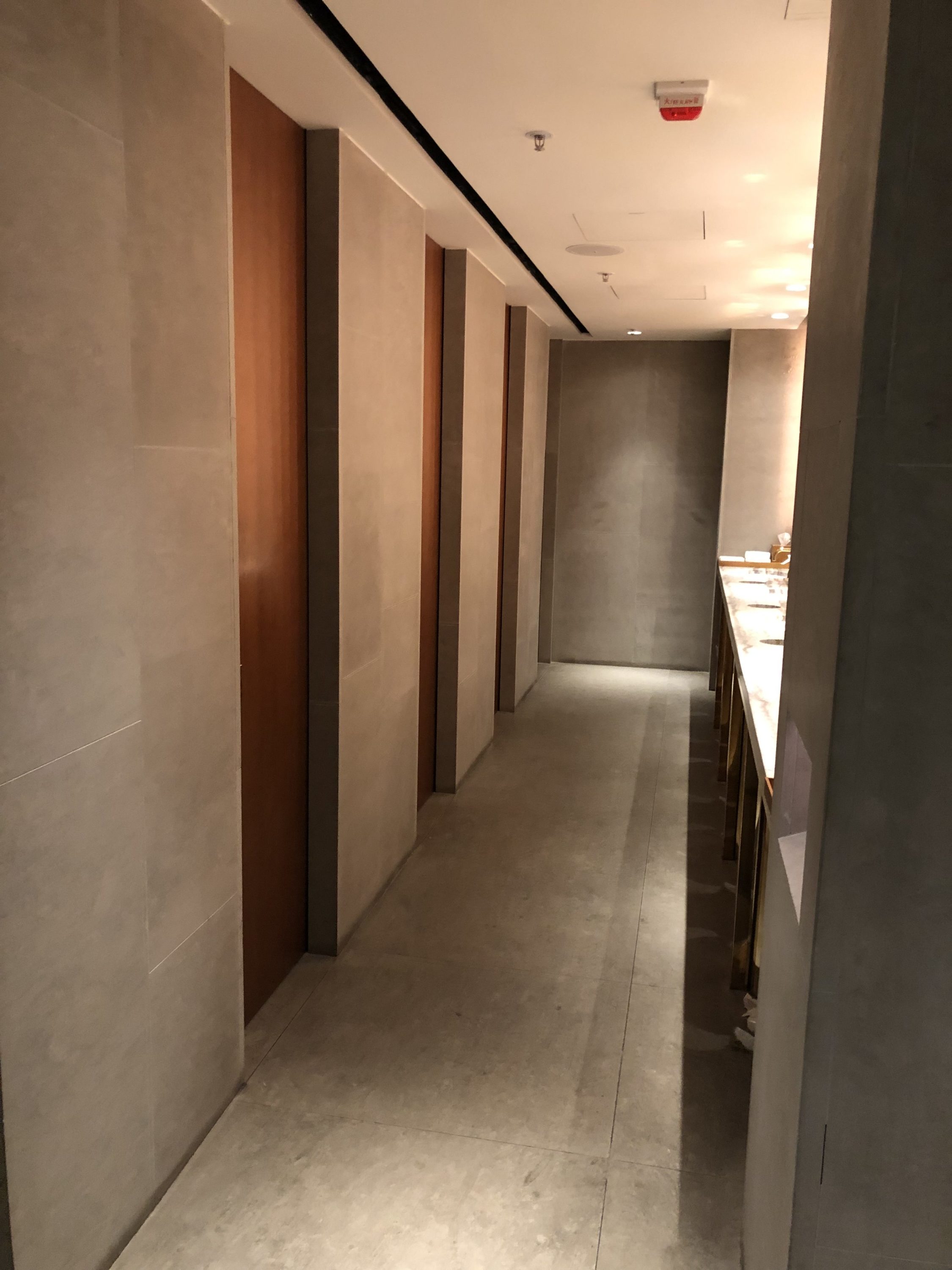 The Pier, First at Hong Kong International Airport restrooms