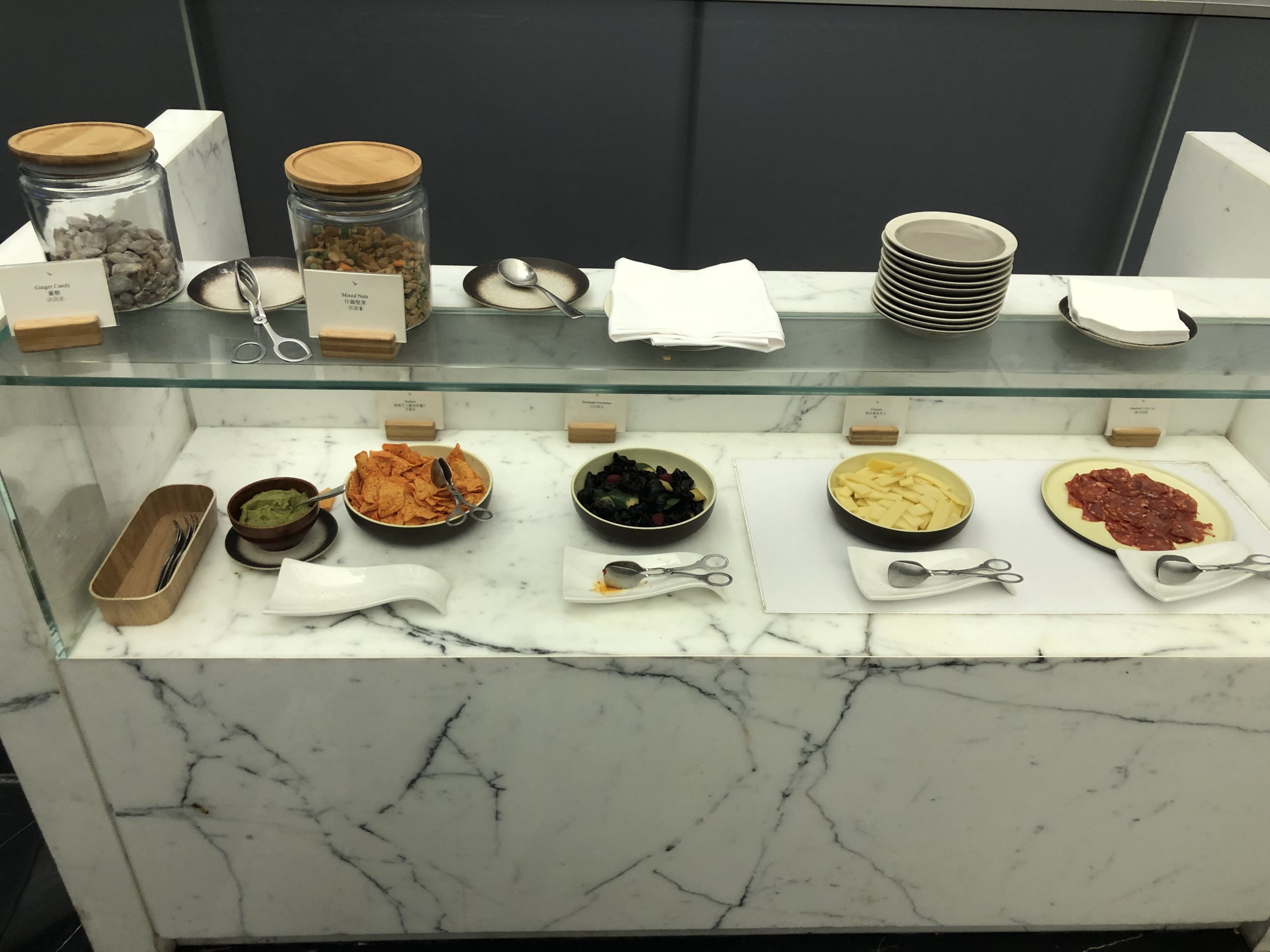 The Wing, Business at Hong Kong International Airport meats and bar snacks