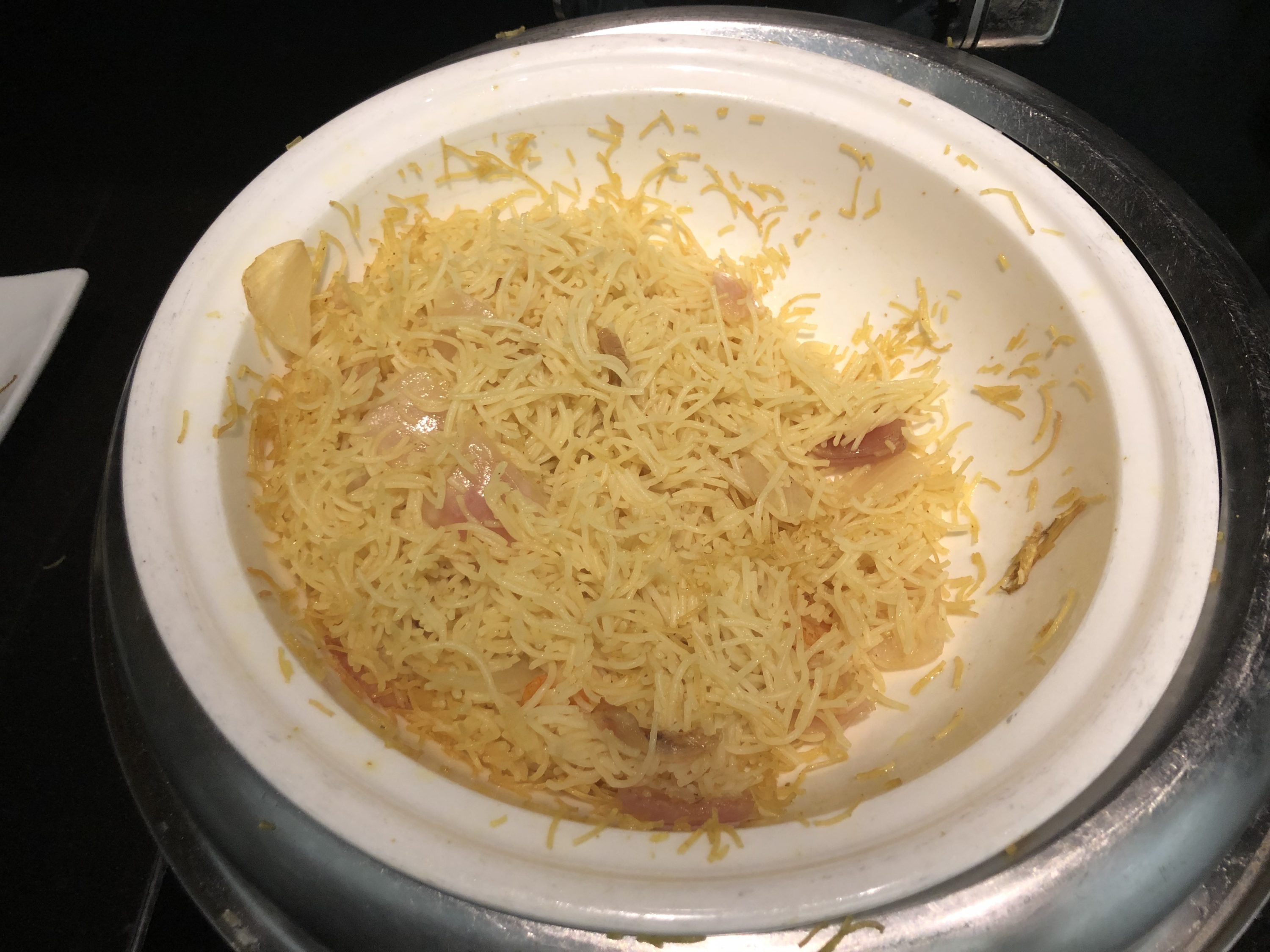 The Wing, Business at Hong Kong International Airport noodle bar fried rice