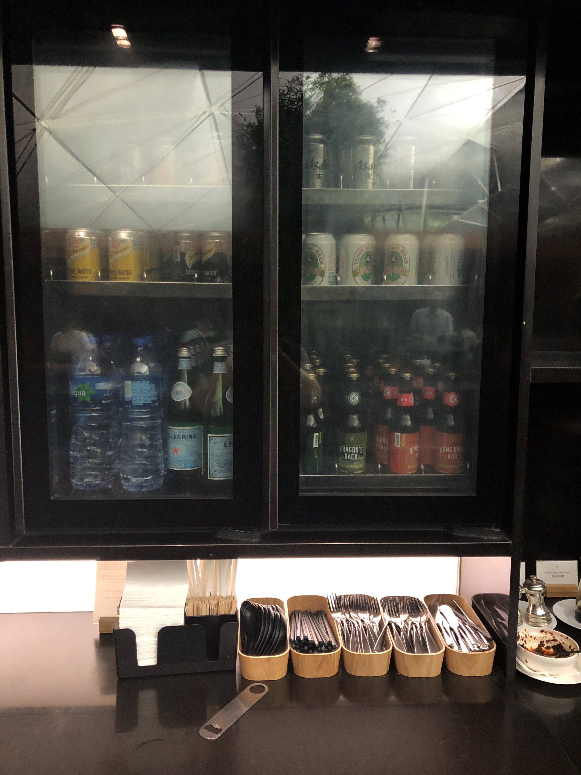 The Wing, Business at Hong Kong International Airport noodle bar refrigerated section