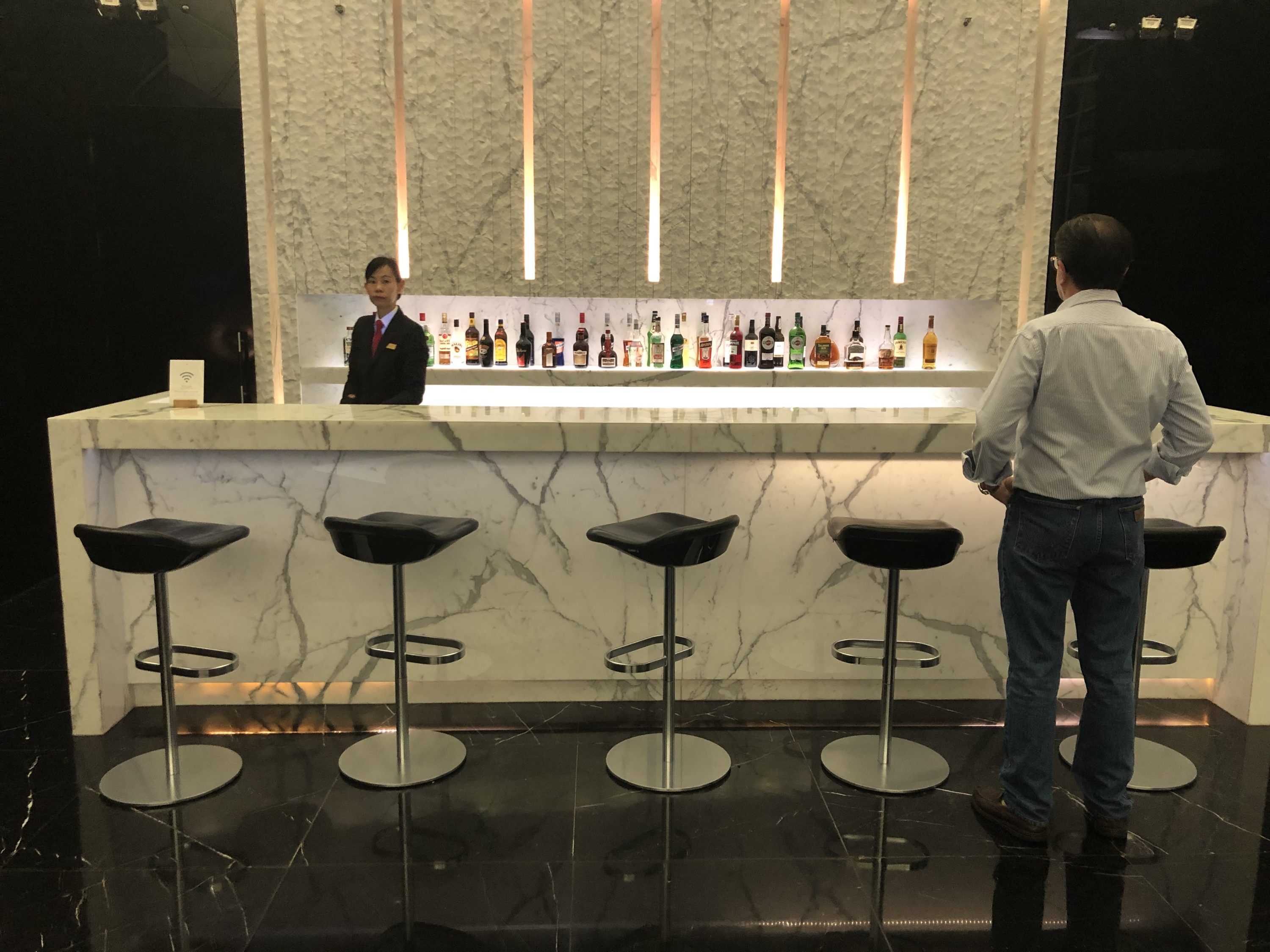 The Wing, First at Hong Kong International Airport bar