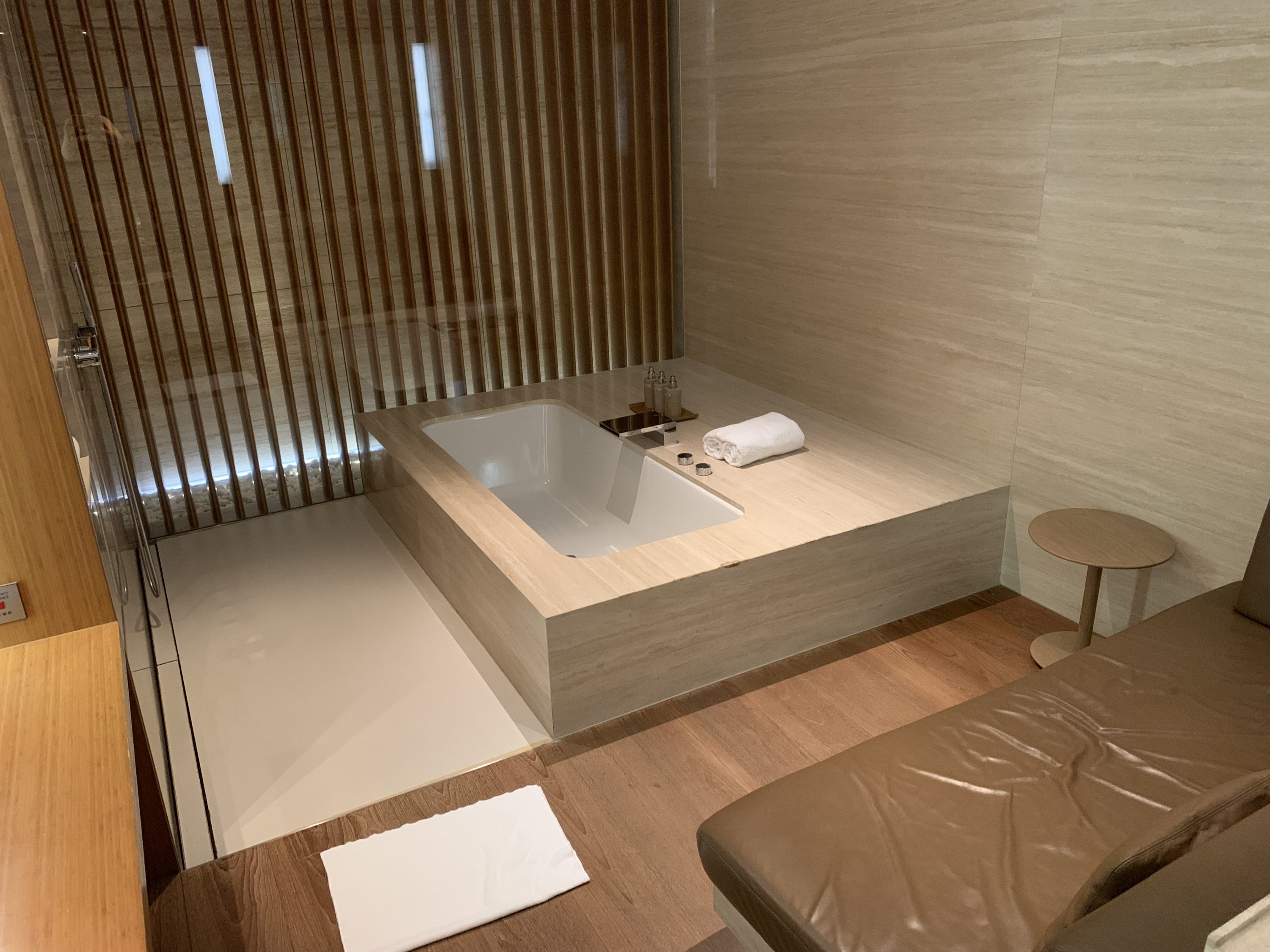 The Wing, First at Hong Kong International Airport cabana