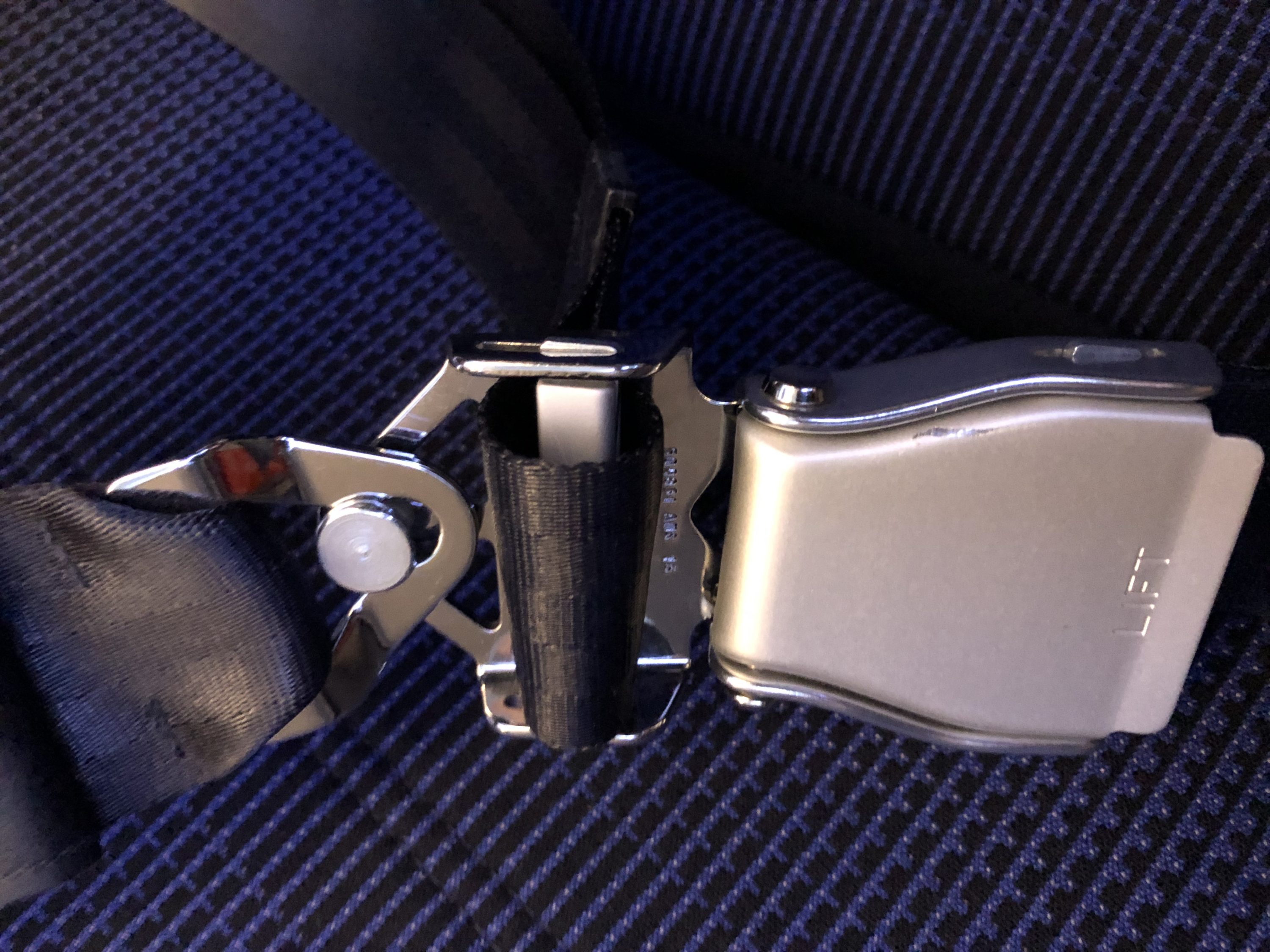 United Polaris 787-10 seat buckle