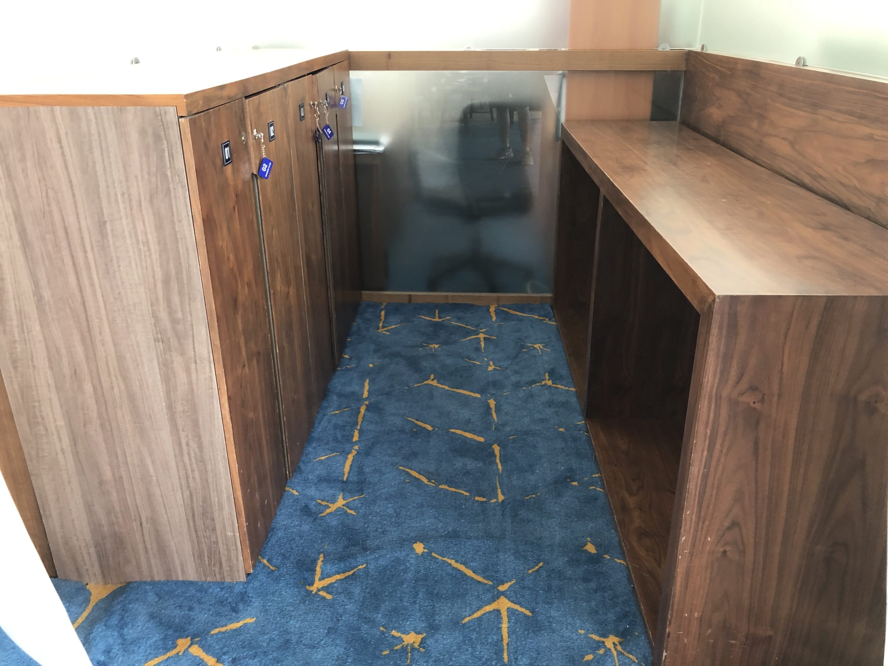 Vietnam Airlines Lotus Lounge Hanoi luggage storage