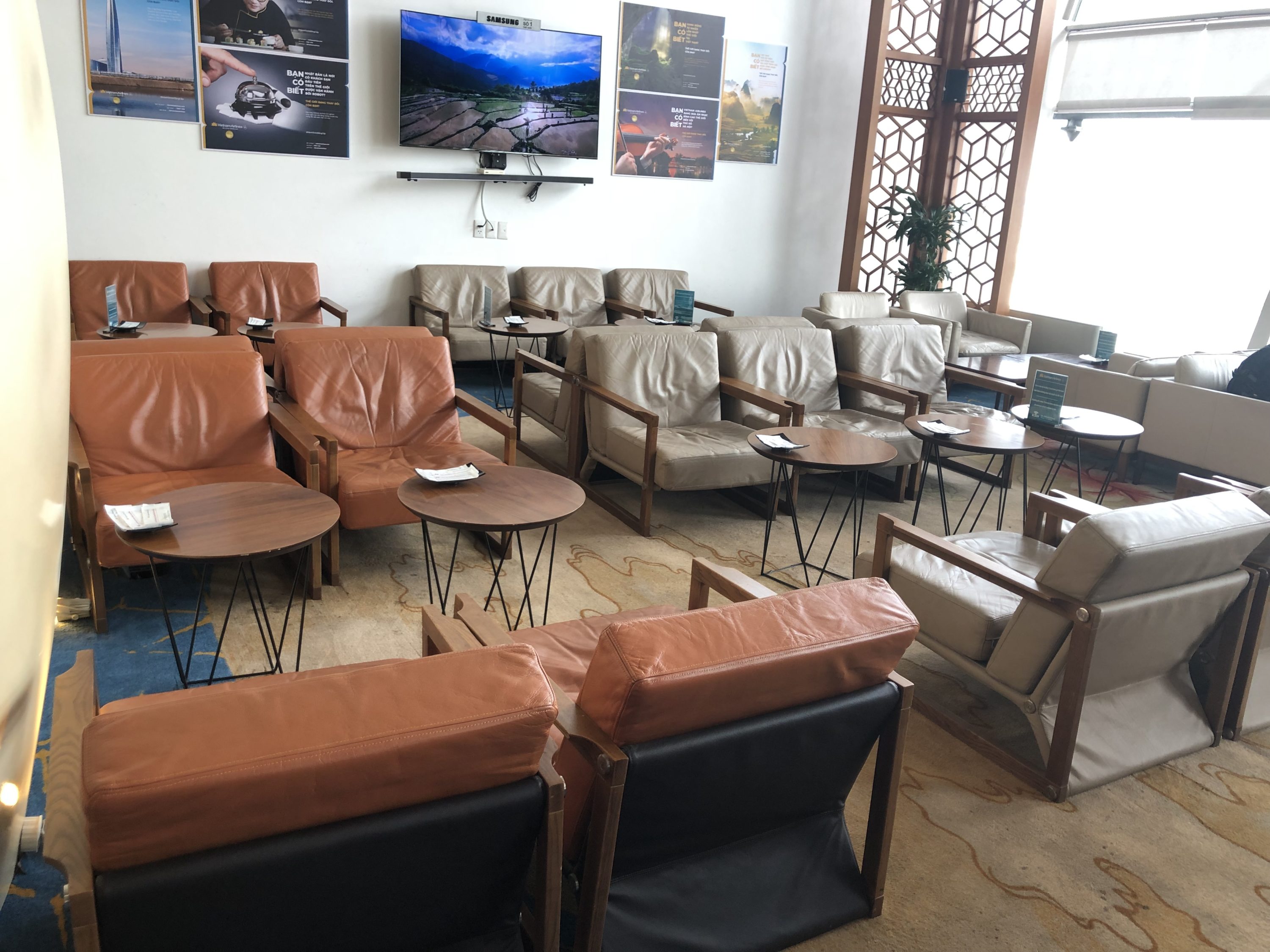 Vietnam Airlines Lotus Lounge Hanoi seating 2