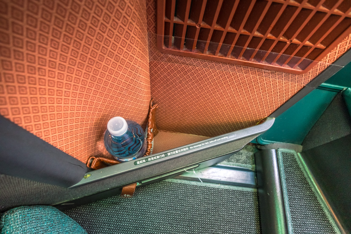 Cathay Pacific Airbus A330 Business Class Storage