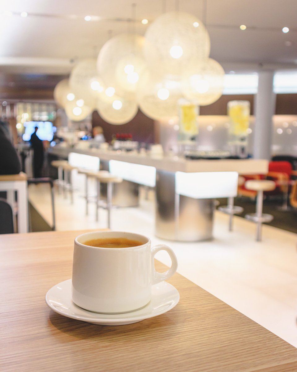 Qantas Business Lounge Sydney