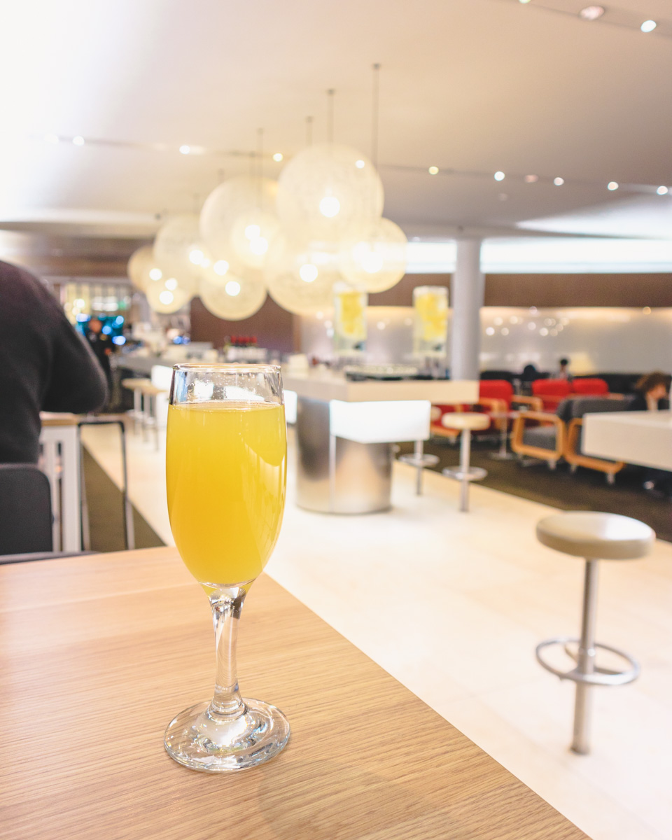 Qantas Business Lounge Sydney