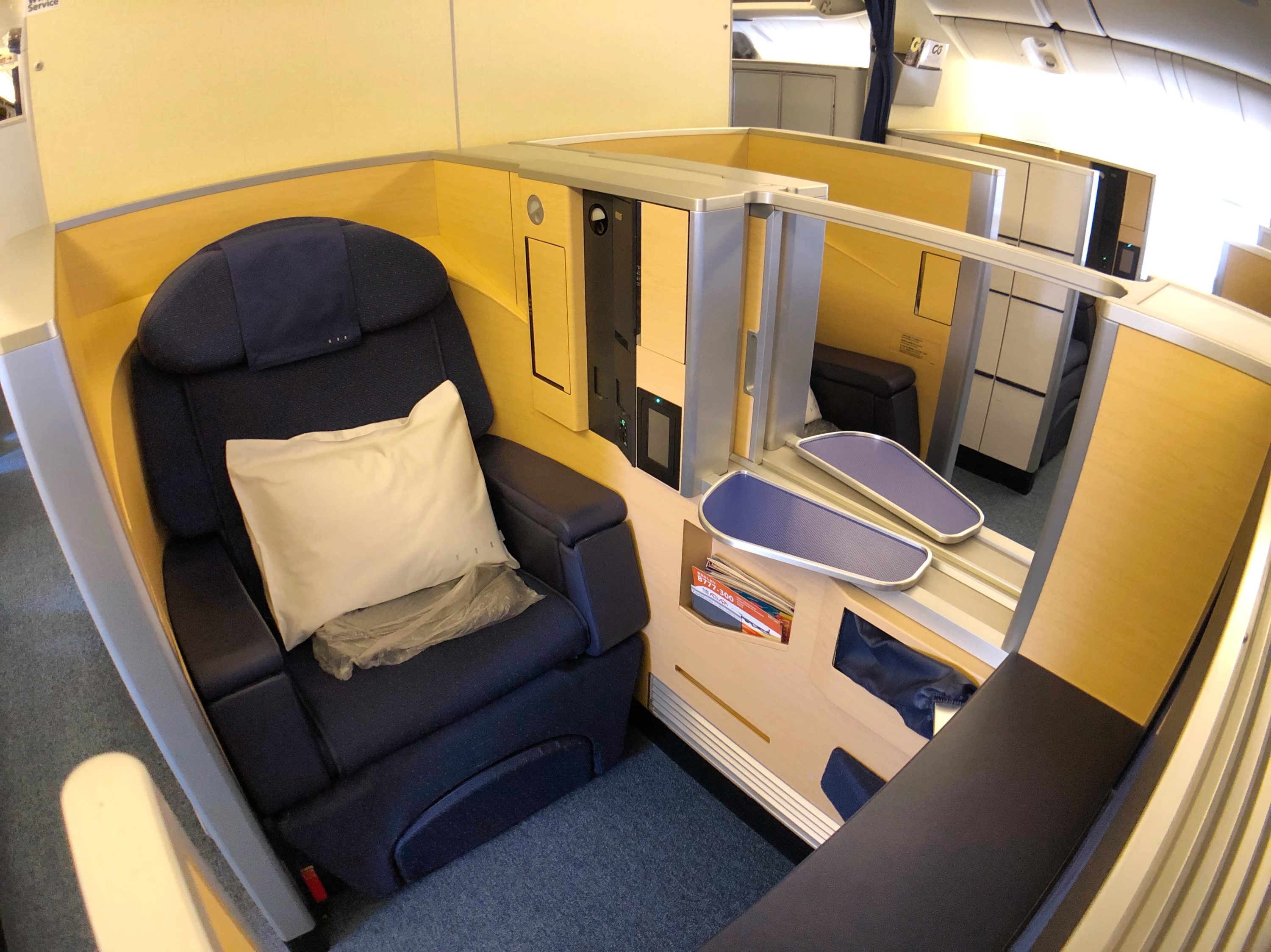 ANA First Class, Boeing 777