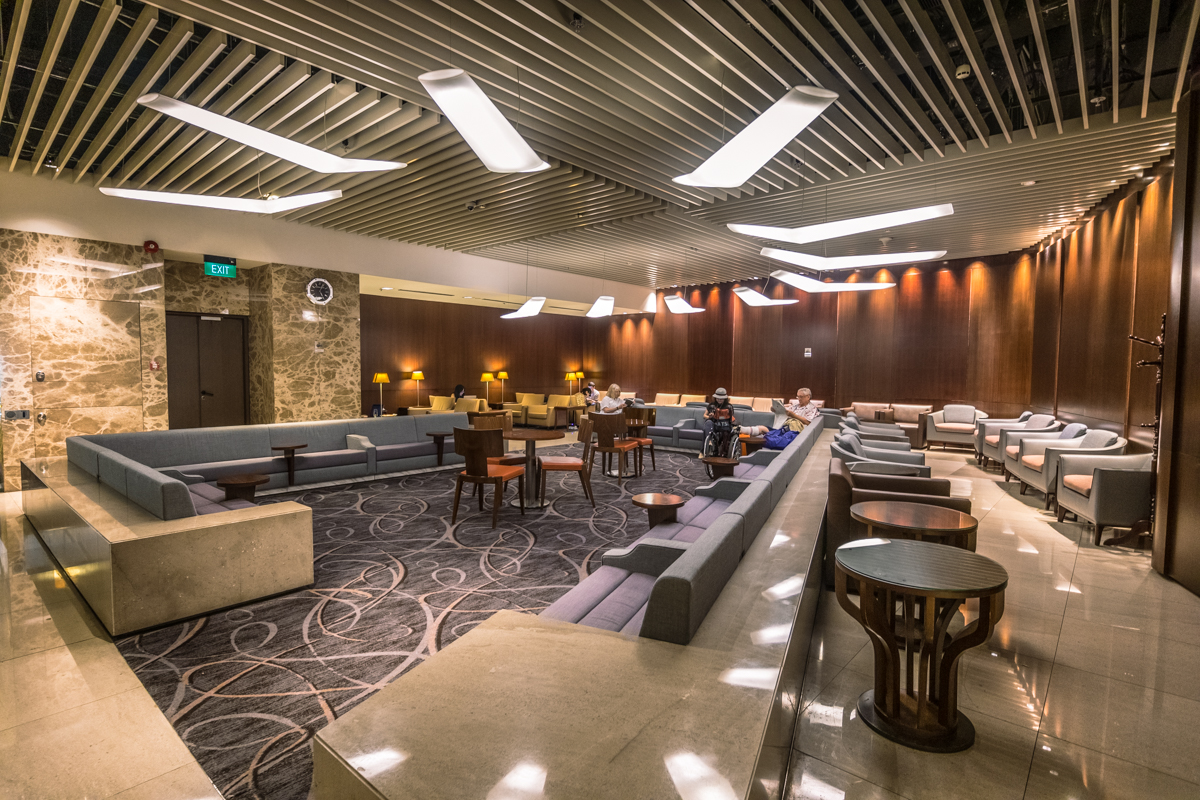 Singapore Airlines SilverKris Business Class Lounge Changi - Sea