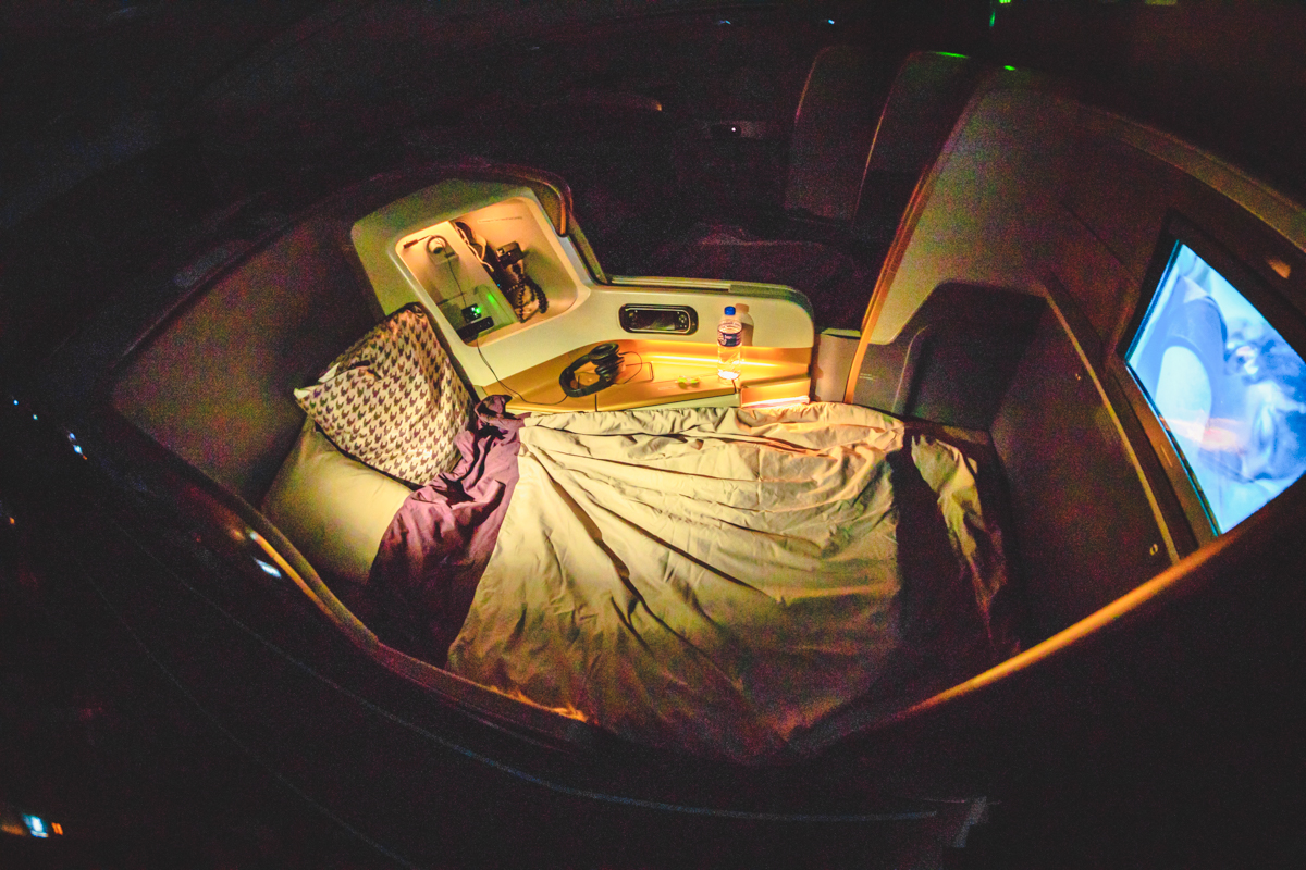 Singapore Airlines Airbus A350 Business Class - Flat Bed