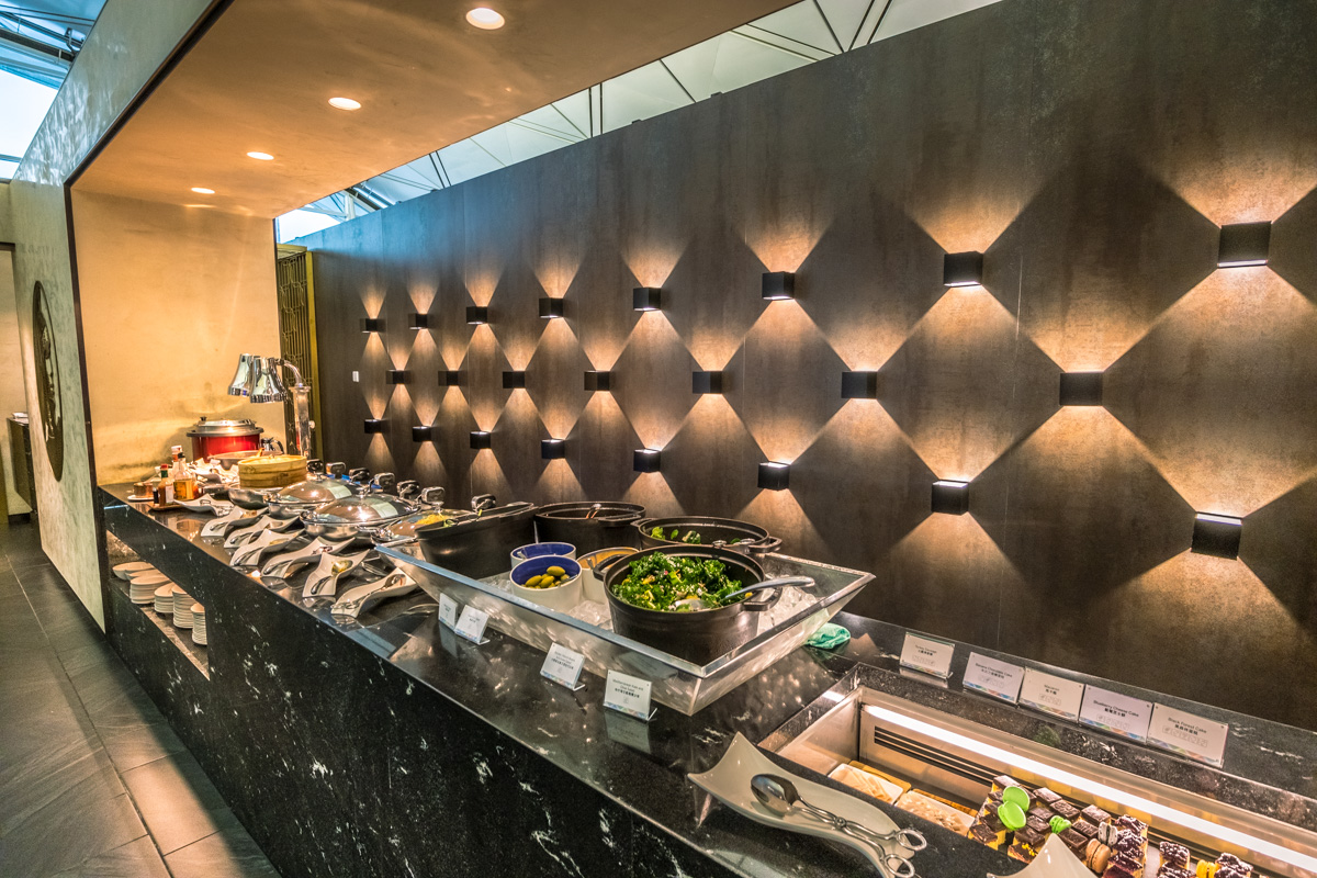 American Express Centurion Lounge Hong Kong - Buffet Dining