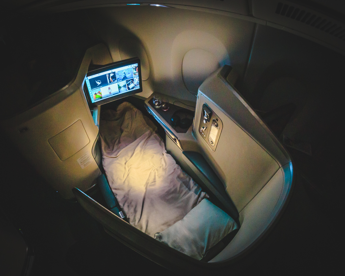 Cathay Pacific Airbus A350 Business Class Flat-Bad