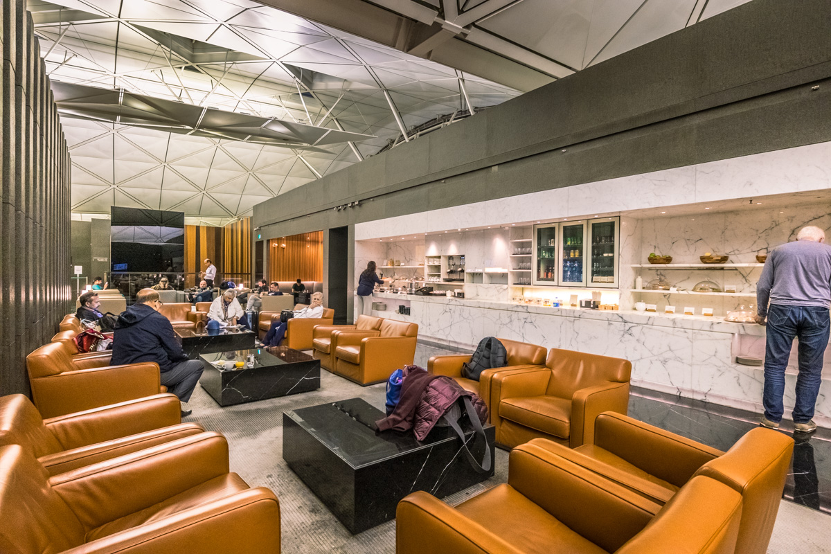 Cathay Pacific Lounge Hong Kong - The Wing - Buffet Dining