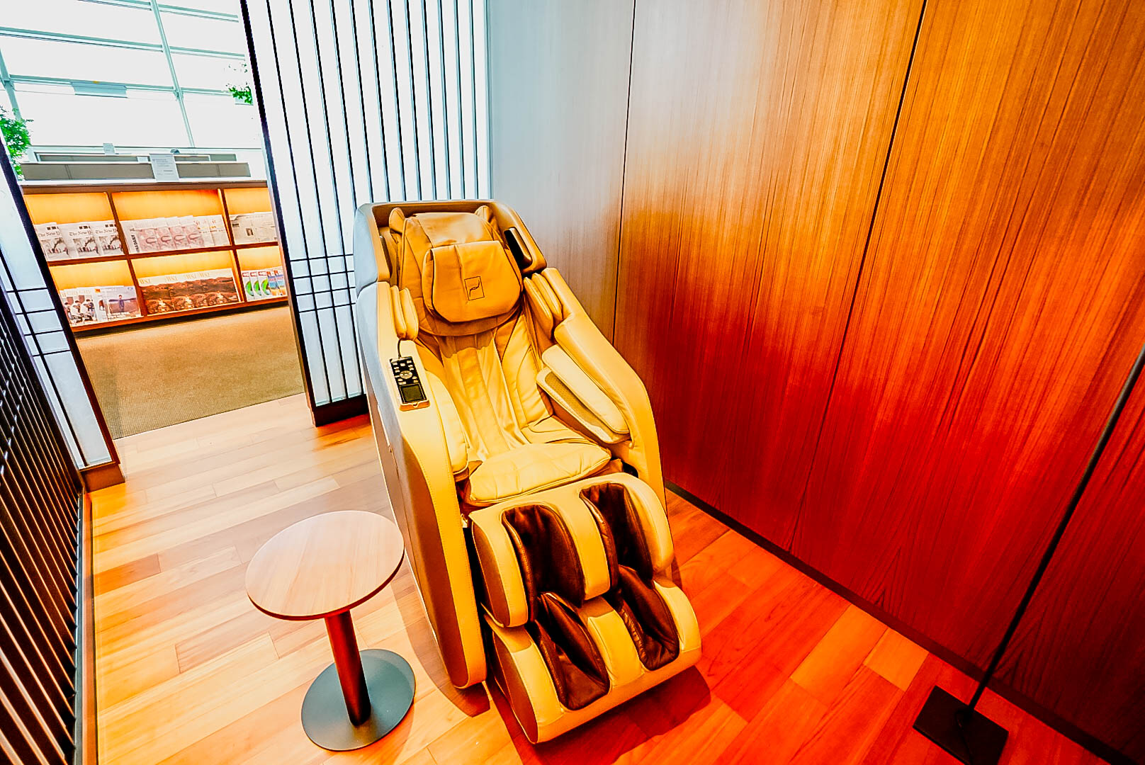 Asiana Airlines A380 First Class Lounge Massage Chair - Cherag Dubash