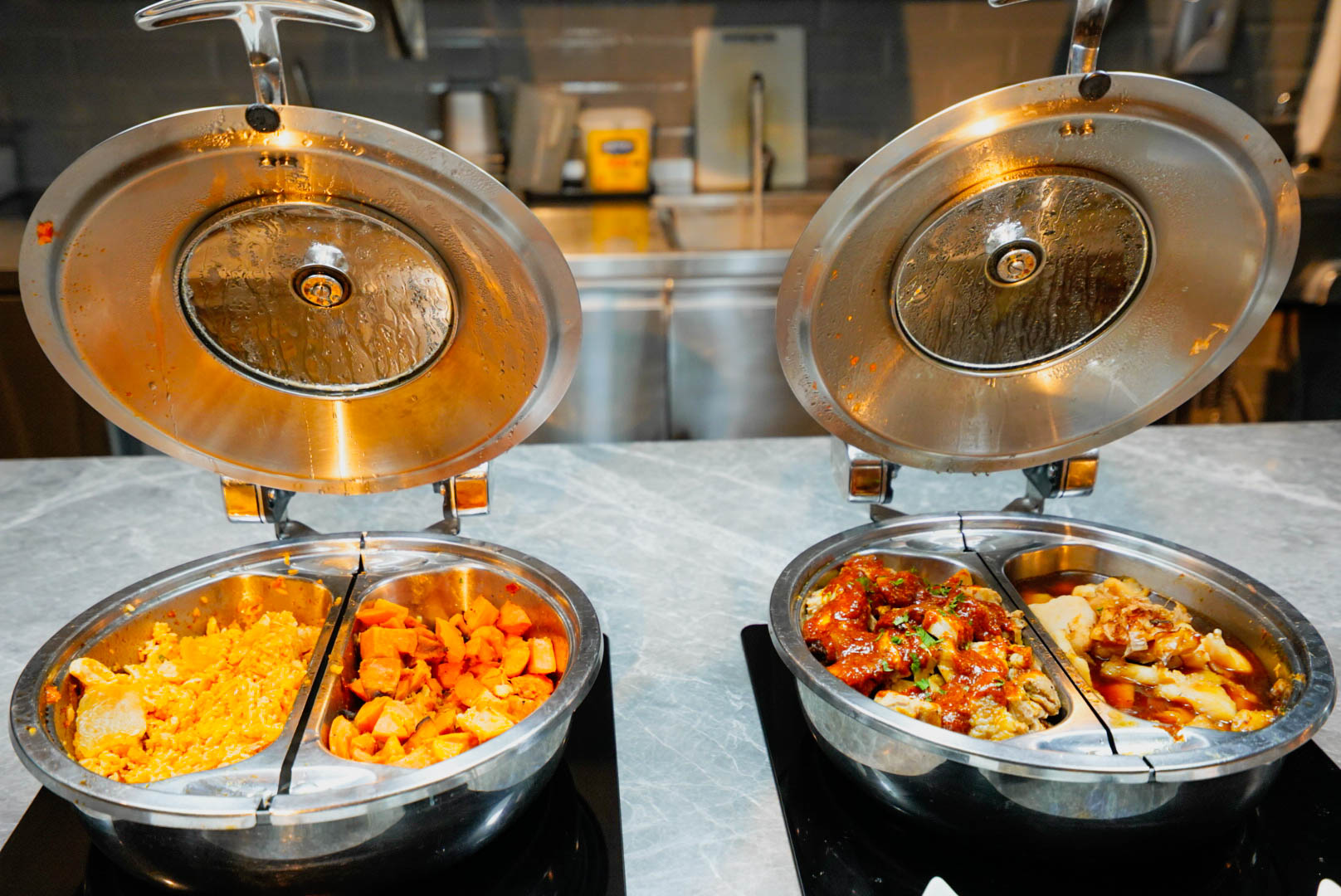 Blossom Lounge Hot Meal Selection Changi Airport T4 - Cherag Dubash
