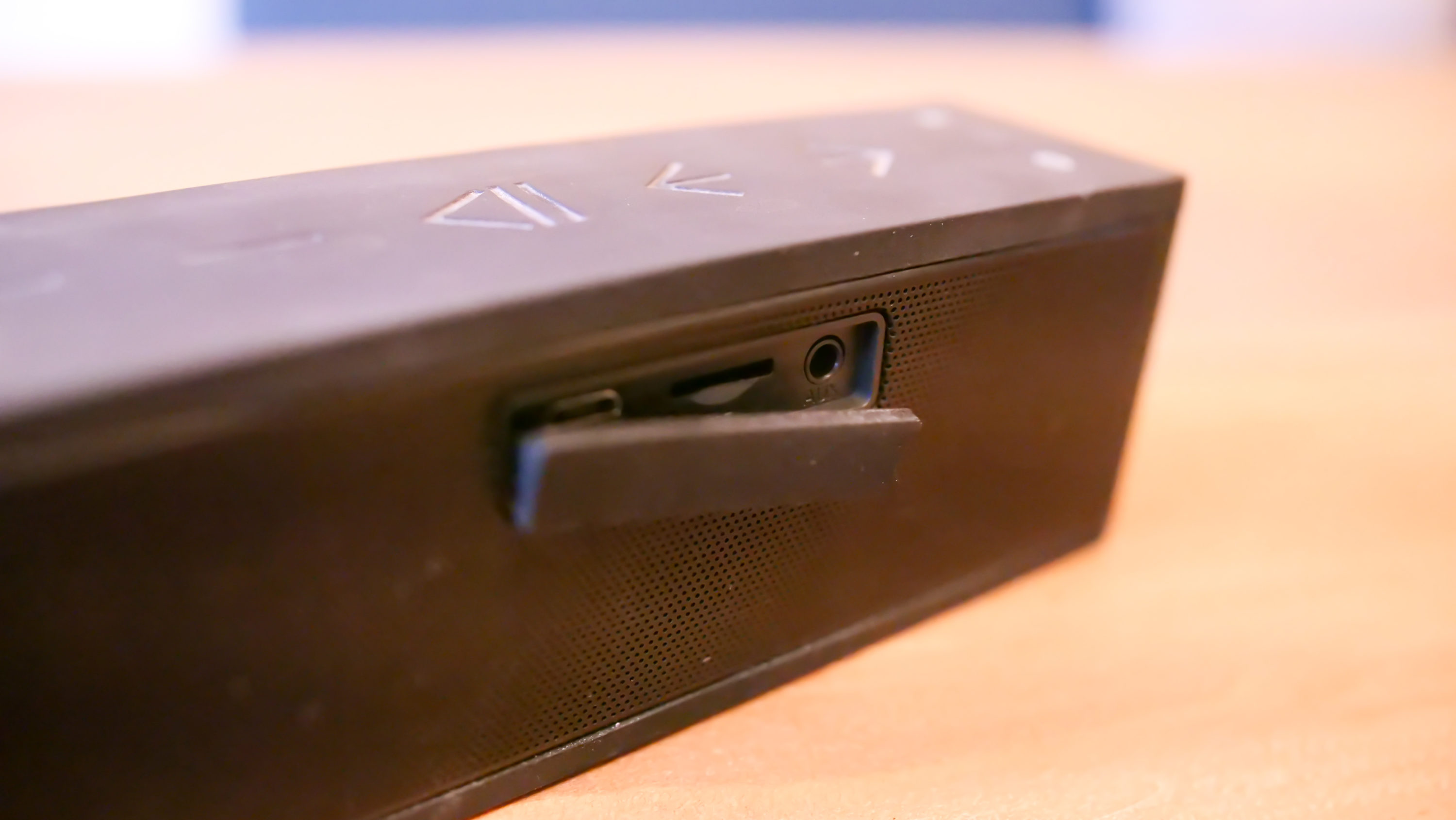 Bluetooth Speaker Connections