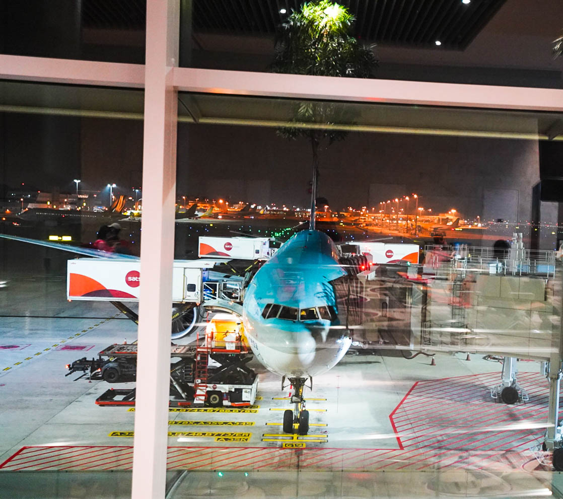 Korean Air Boeing 777 - Cherag Dubash