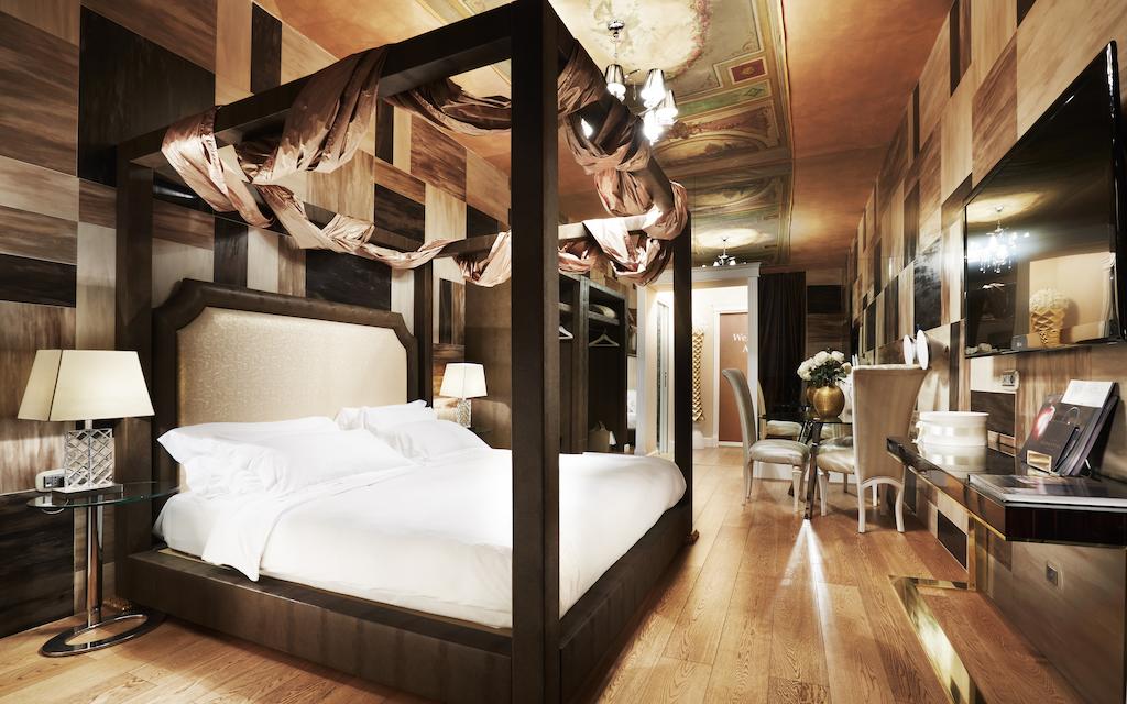 Spagna Royal Suite