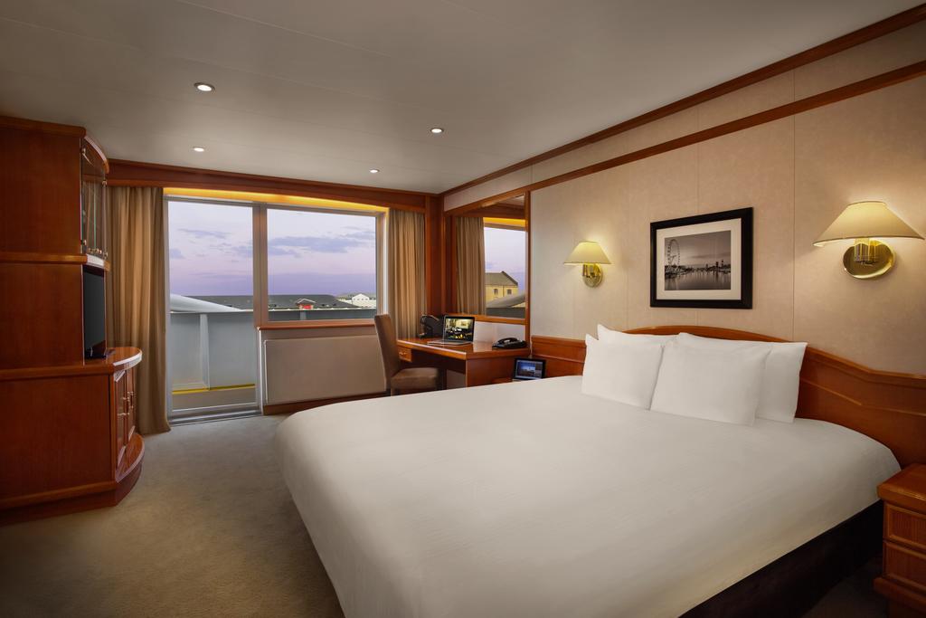 Sunborn London Yacht Hotel Sunborn London Yacht Hotel